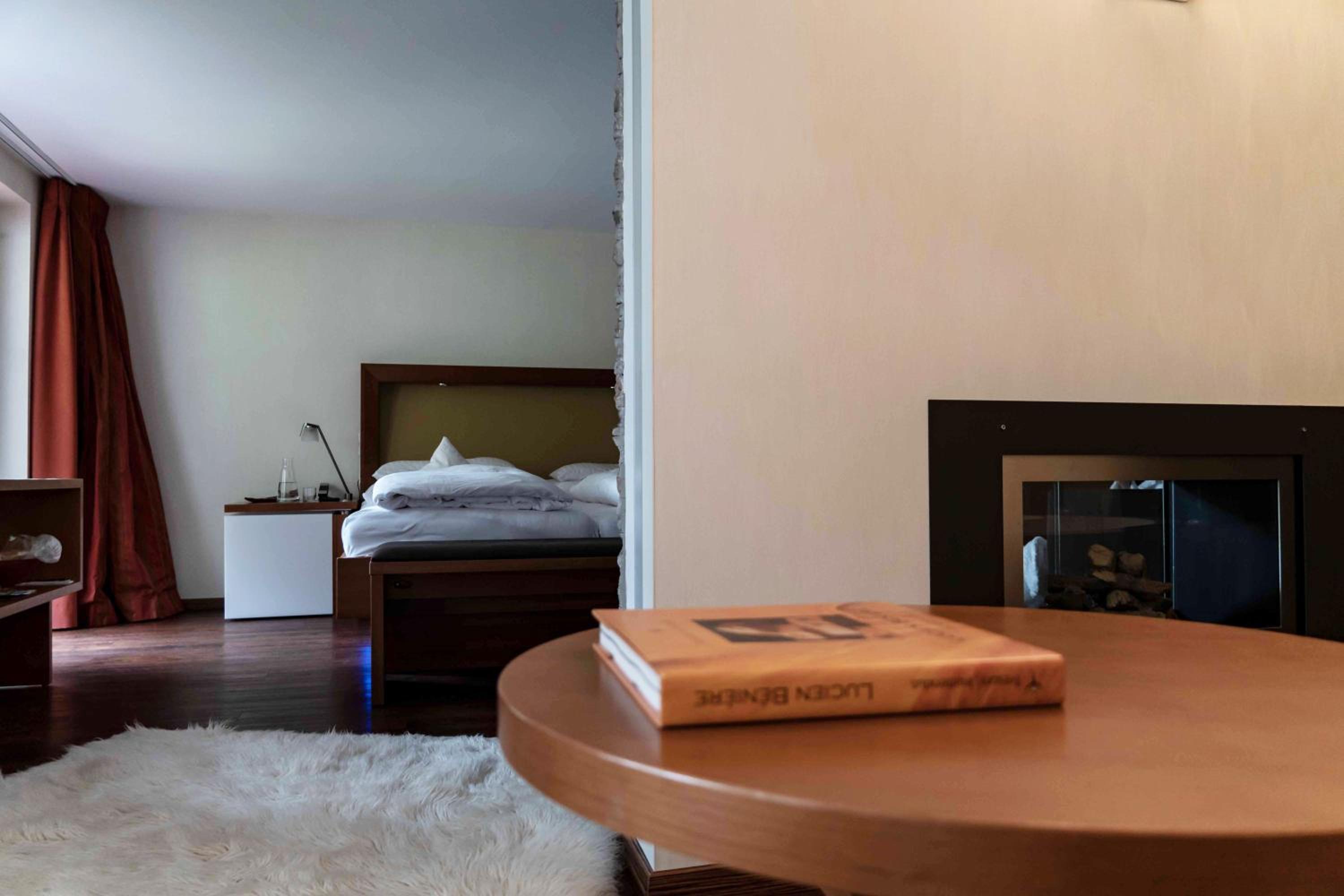 Deluxe Suite