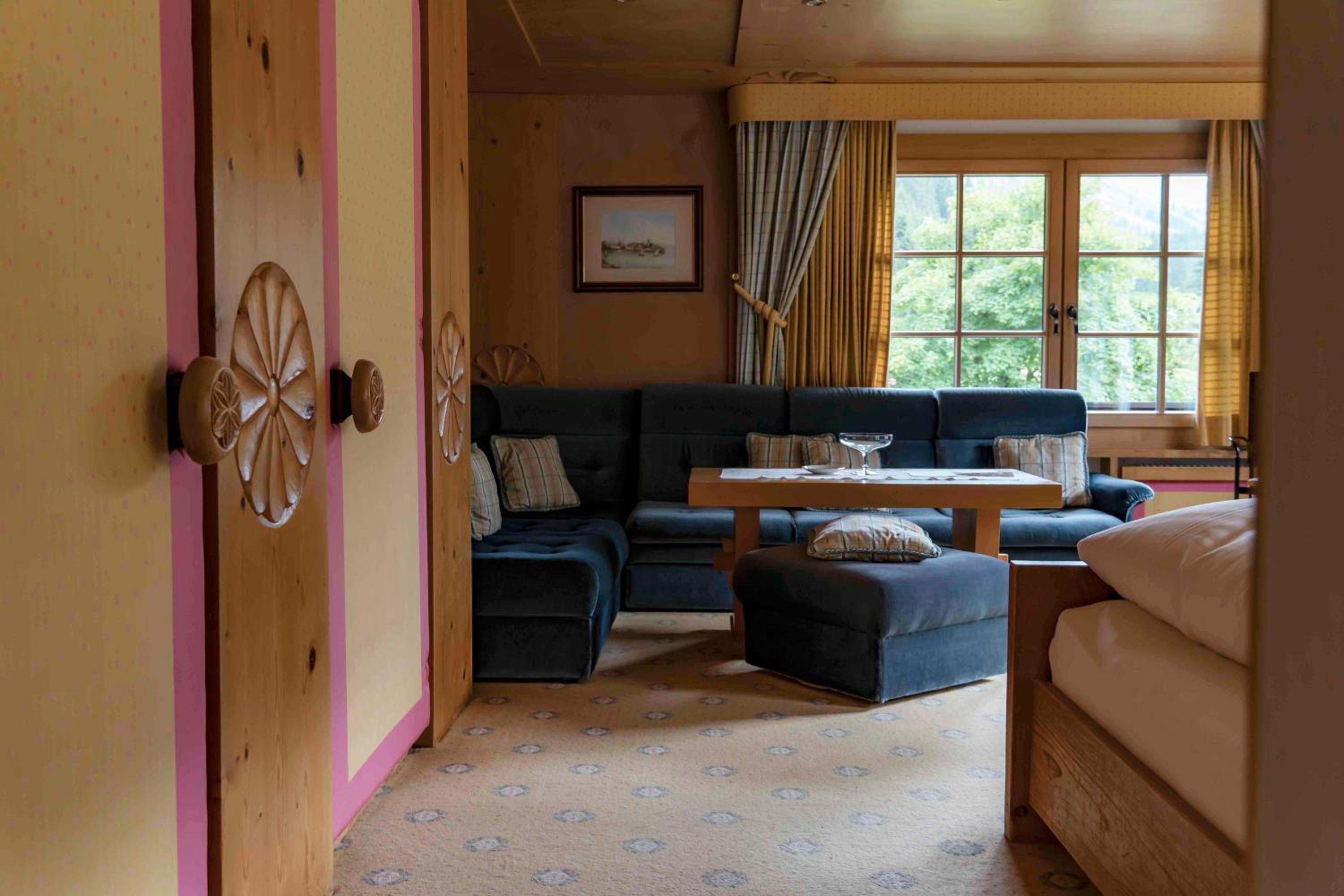 Deluxe Double Room with Balcony photo 2