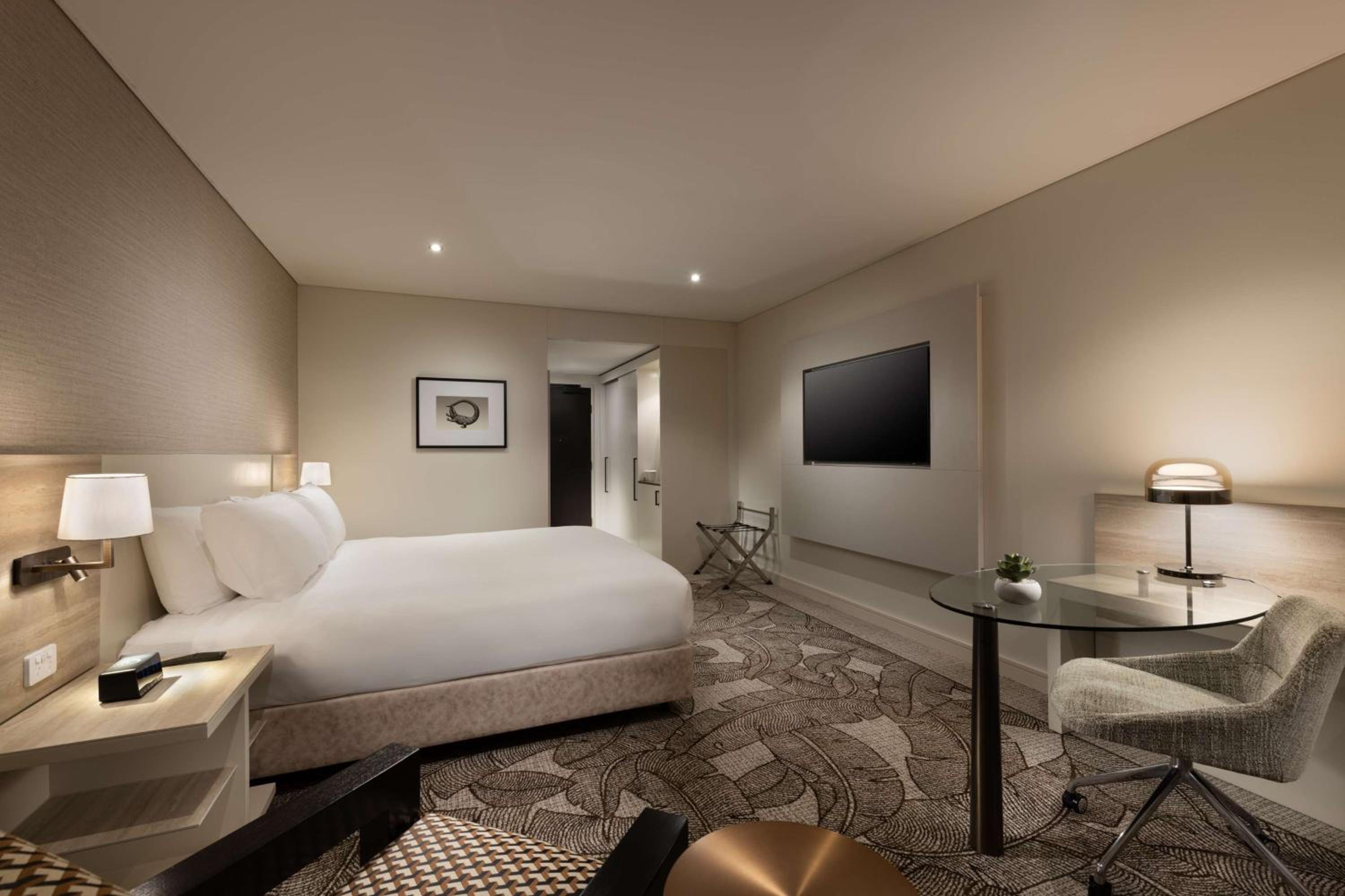 King Guest Room photo 2