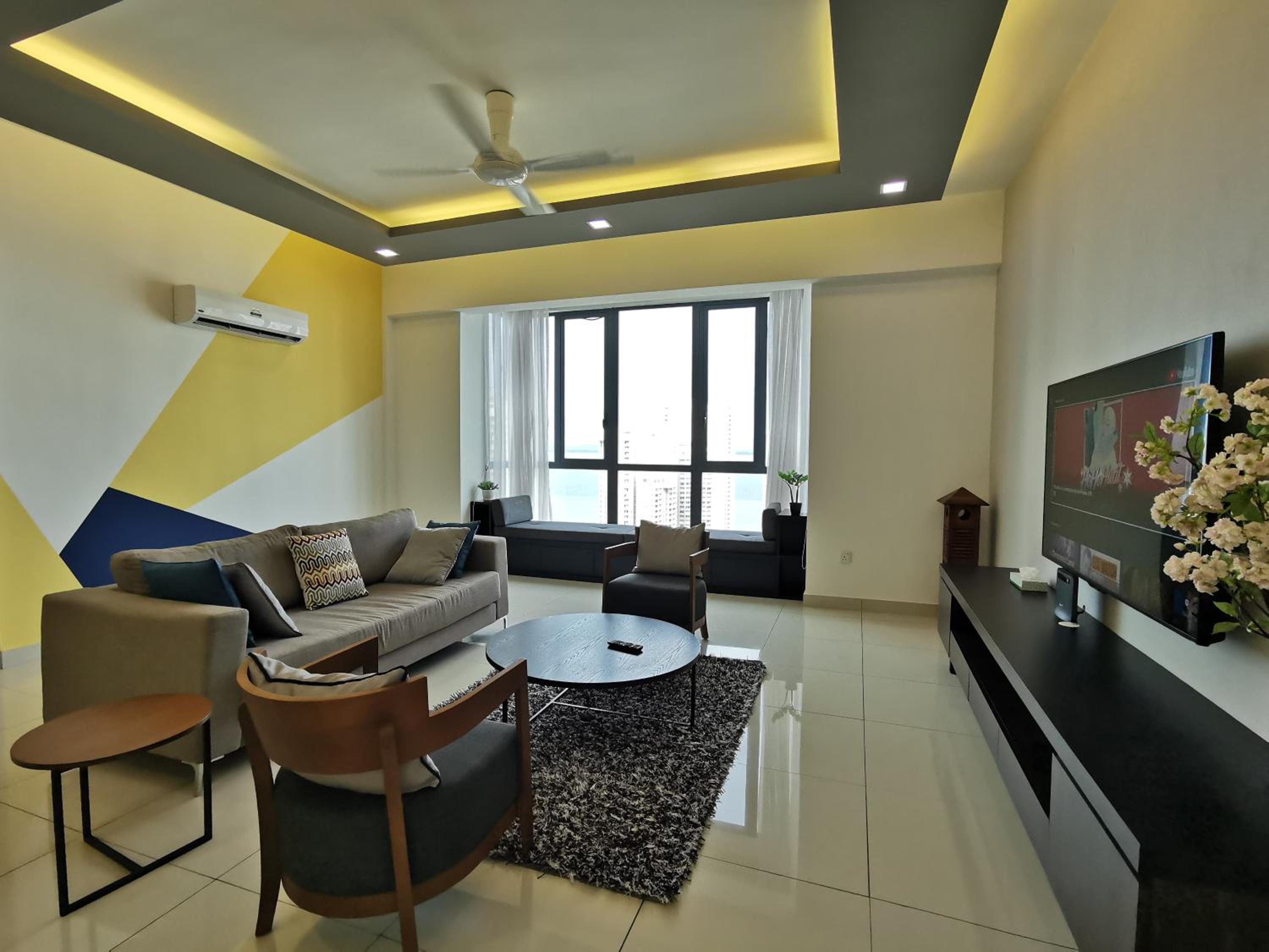 Three-Bedroom Apartment - High Floor