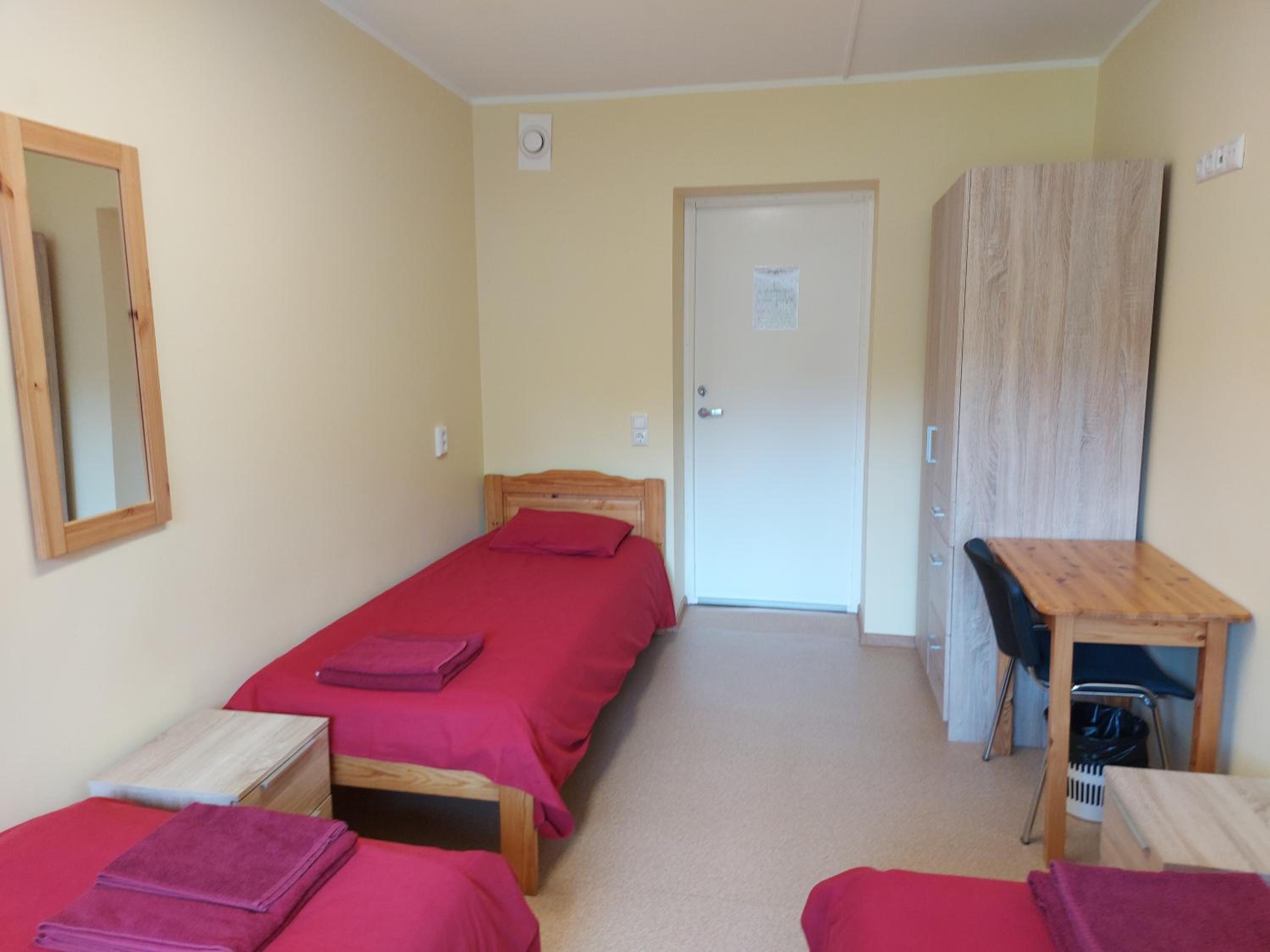 Economy Triple Room