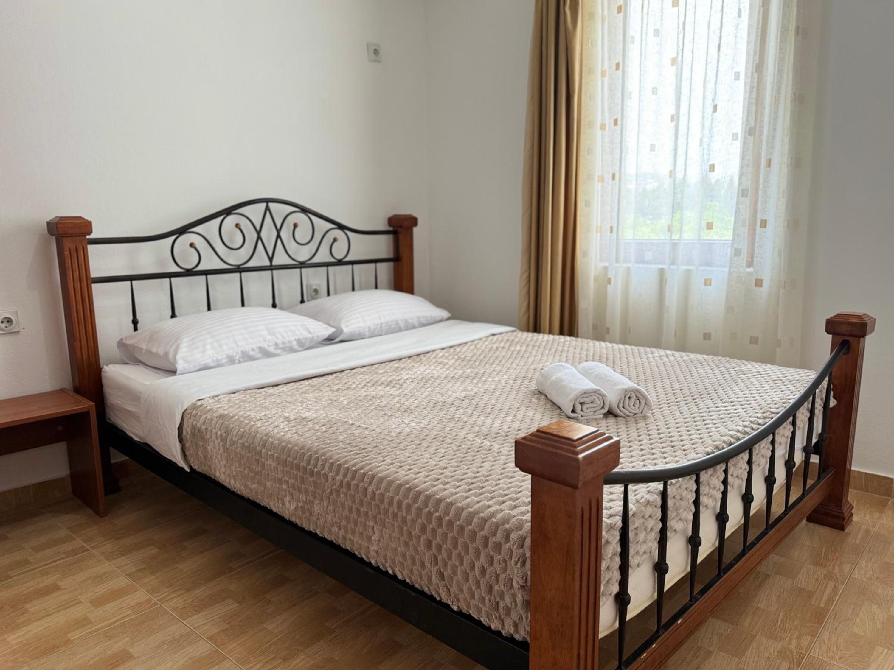 Single Room with Terrace