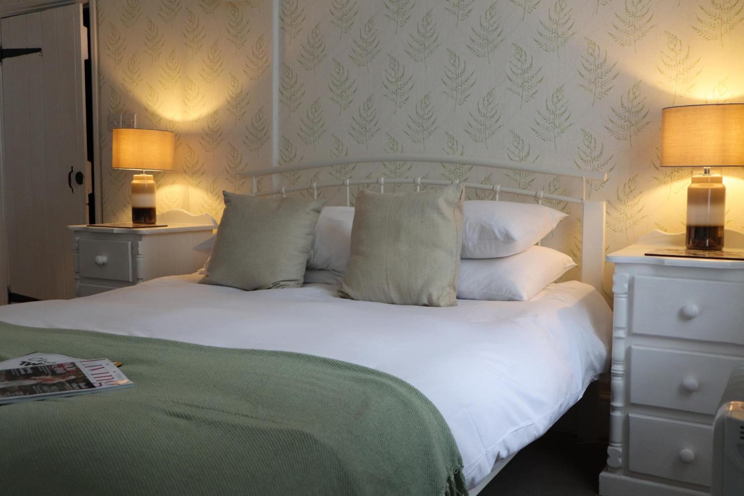 Superior King Room photo 1