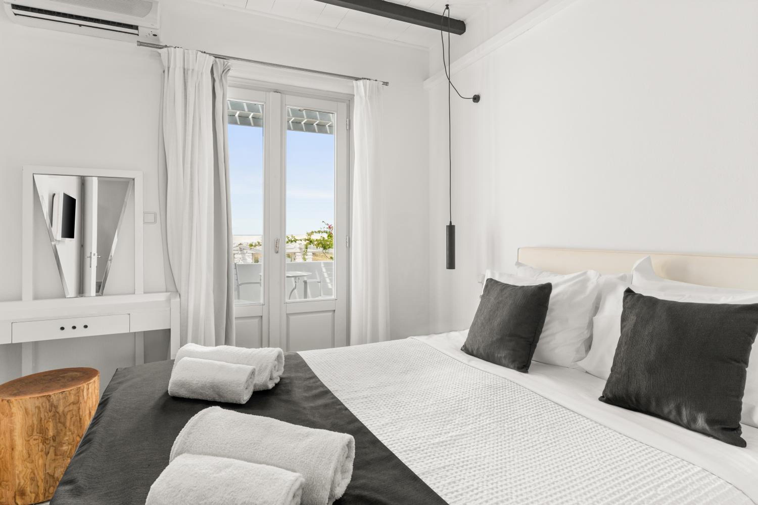 Family Room with Sea View