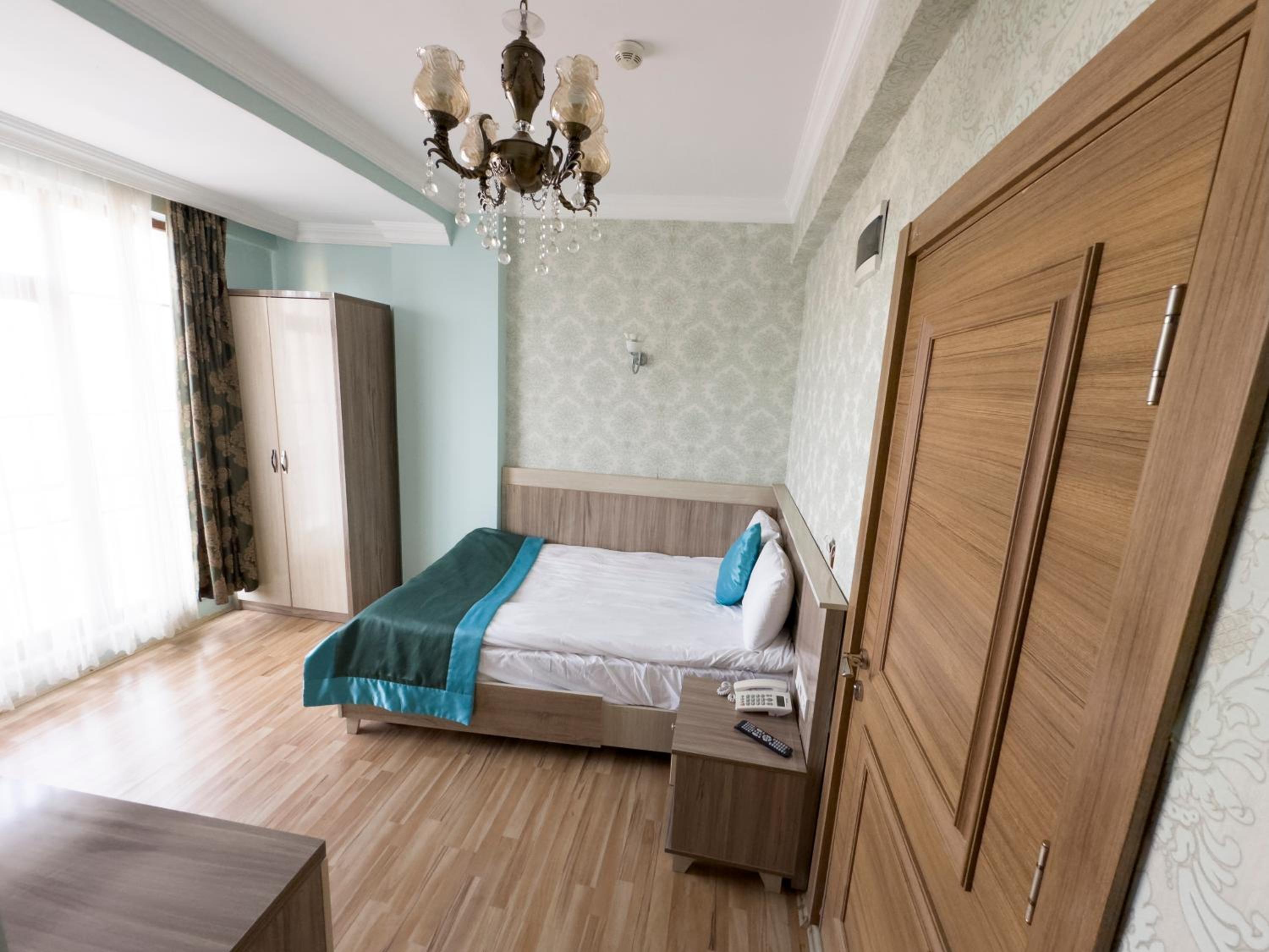 Single Room photo 2