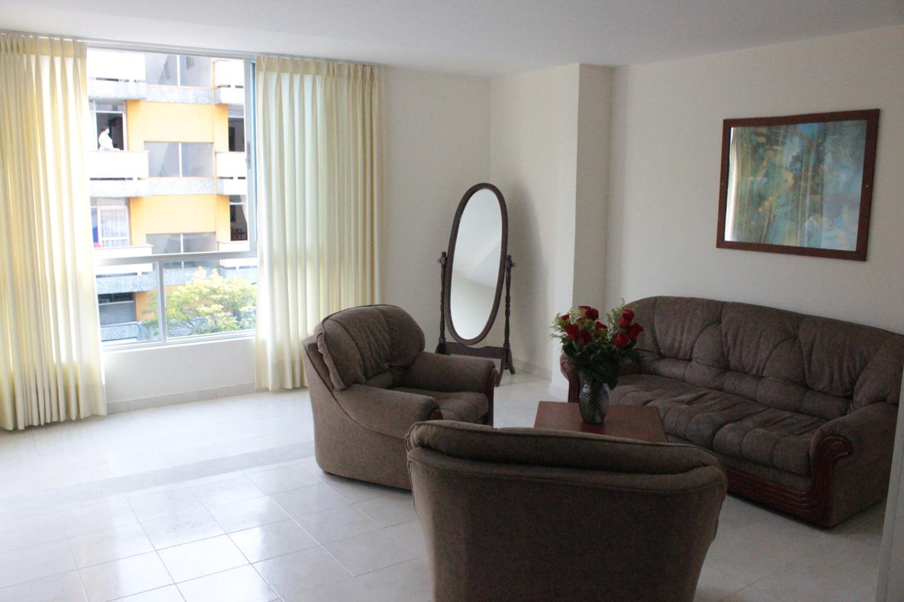 Deluxe Apartment