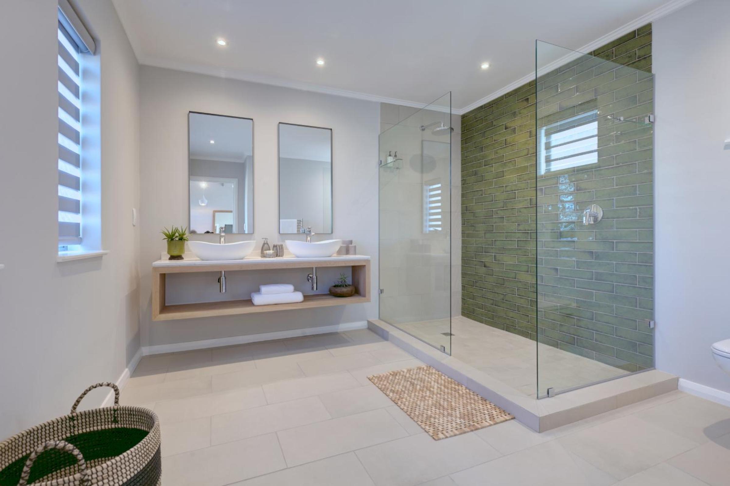 Superior Suite with Terrace - Photo 12