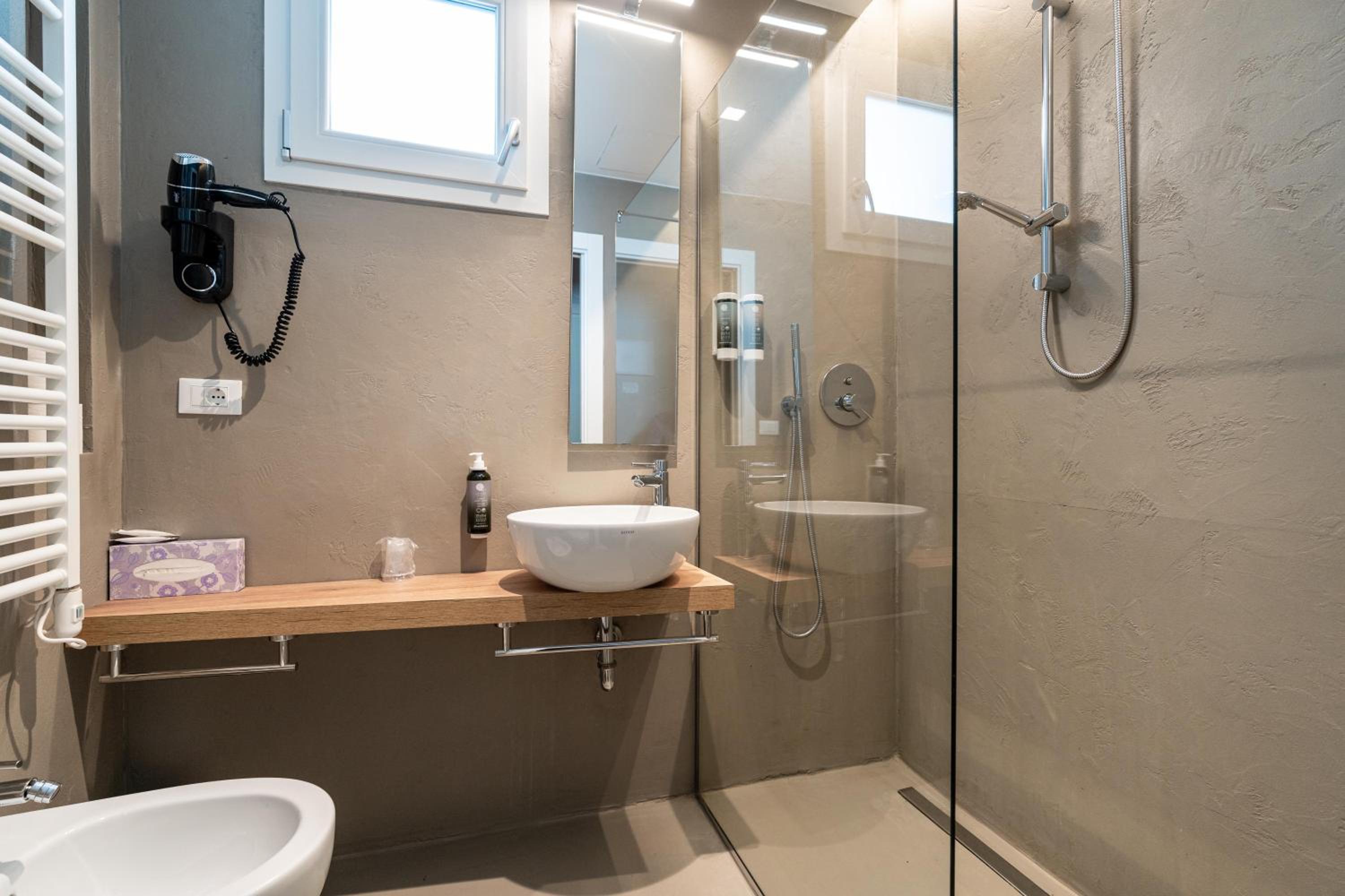 Superior Suite photo 3