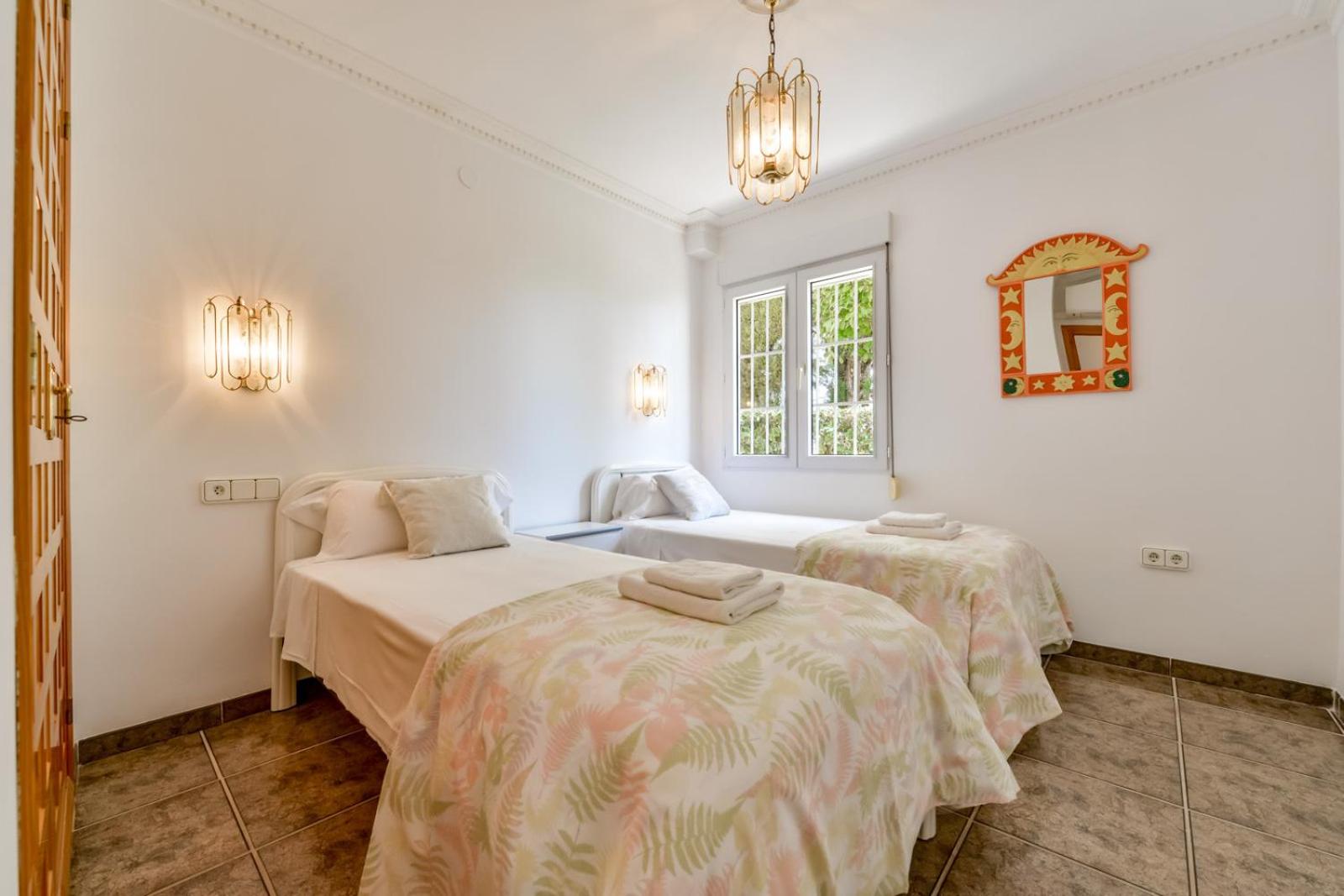 Villa photo 2