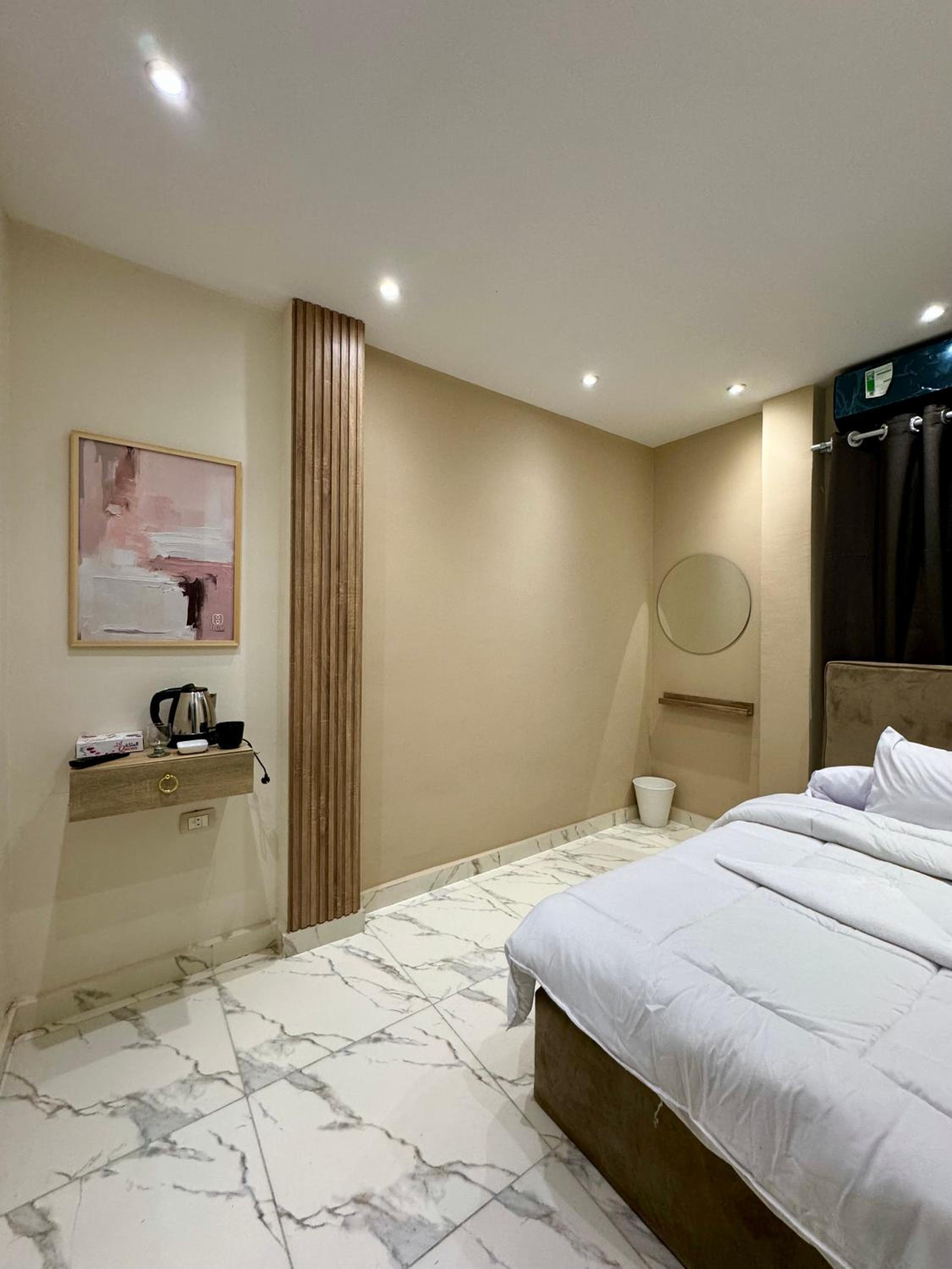 Single Room With Private Bathroom