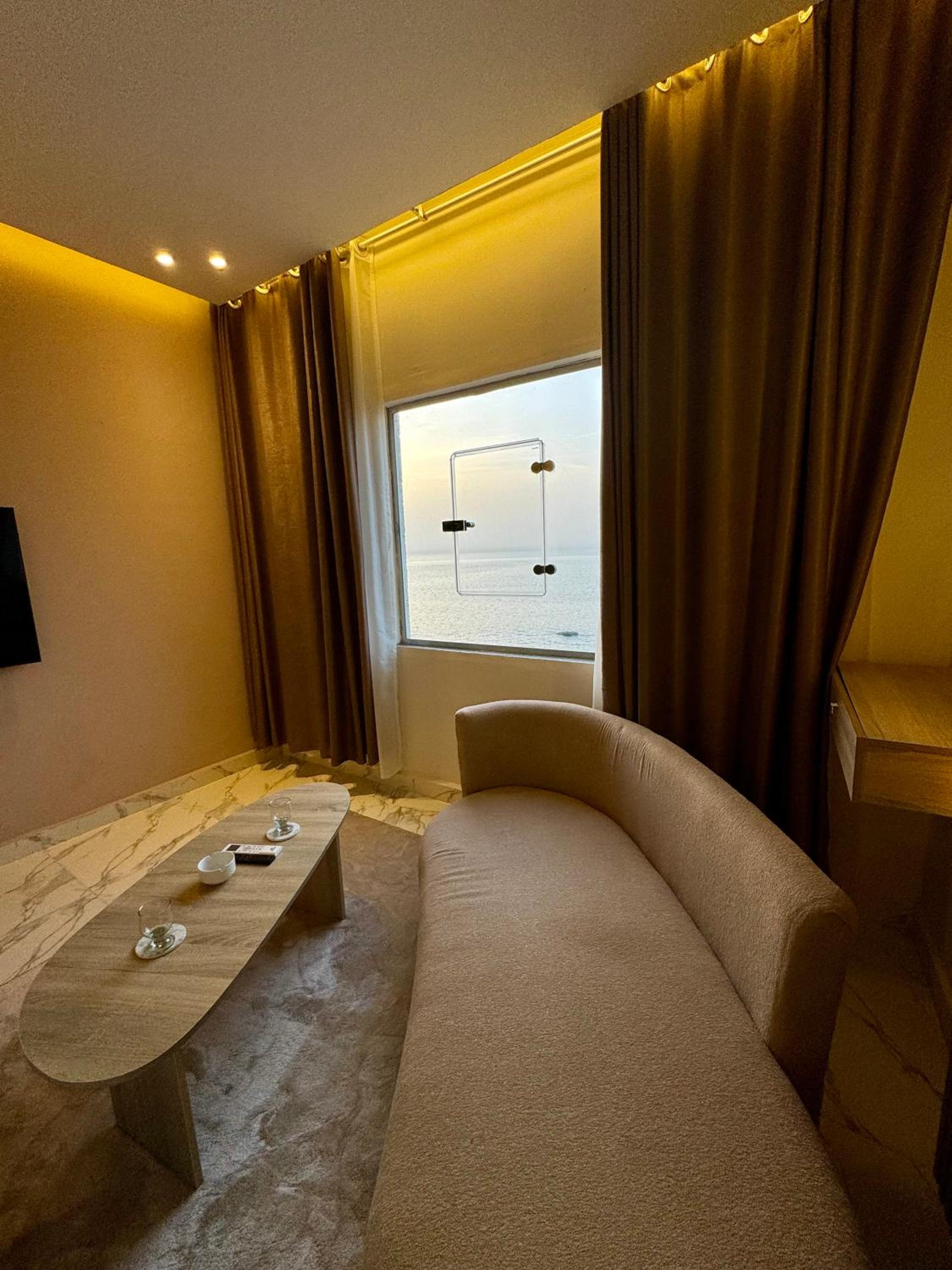 Deluxe Double Room With Sea View
