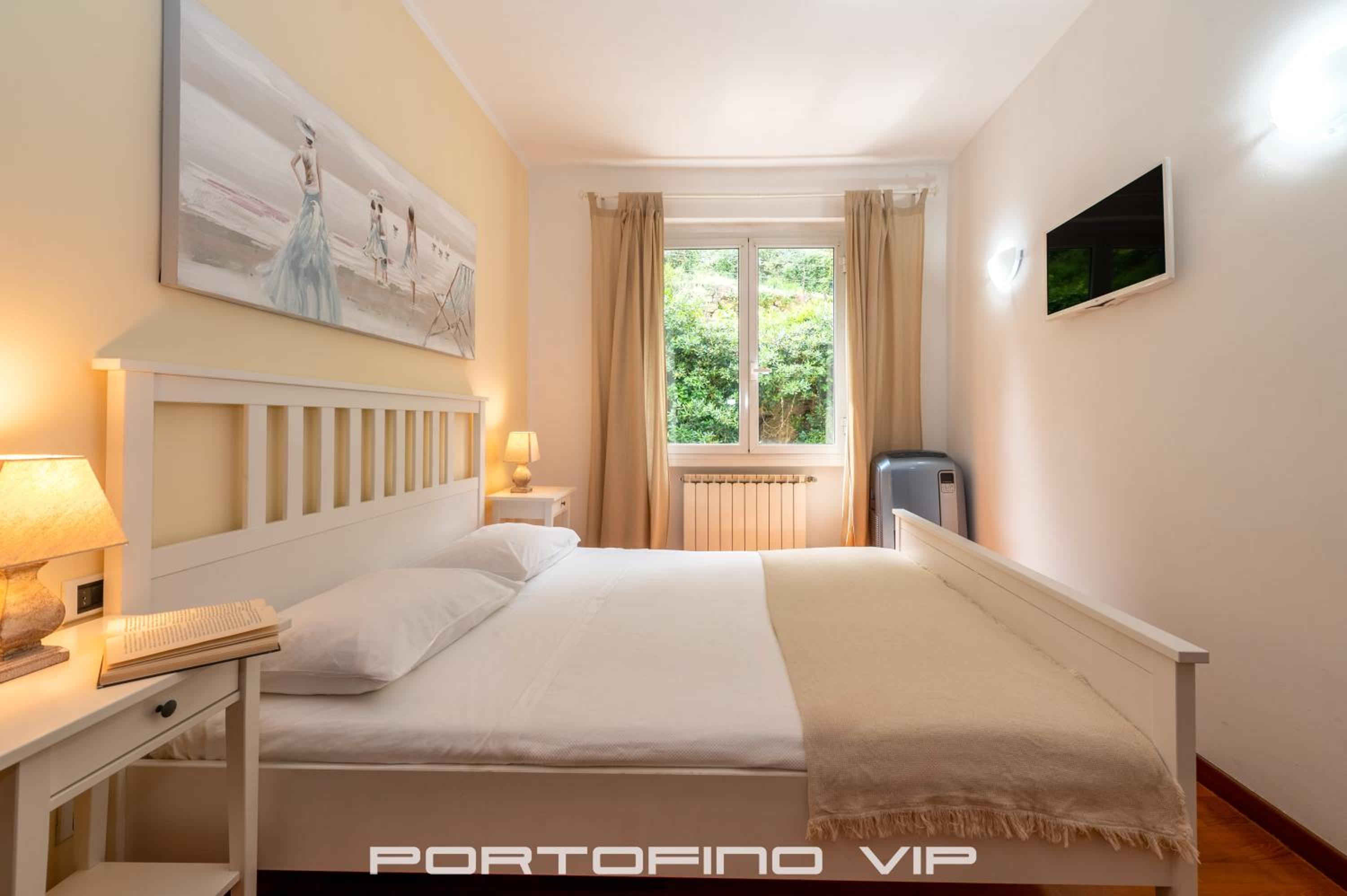 Two-Bedroom Apartment - Photo 28