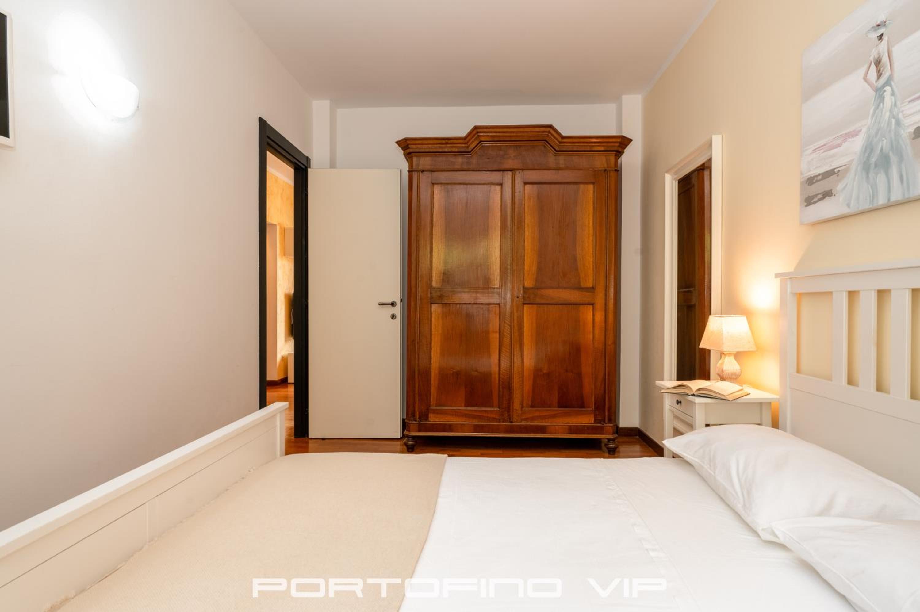 Two-Bedroom Apartment - Photo 4