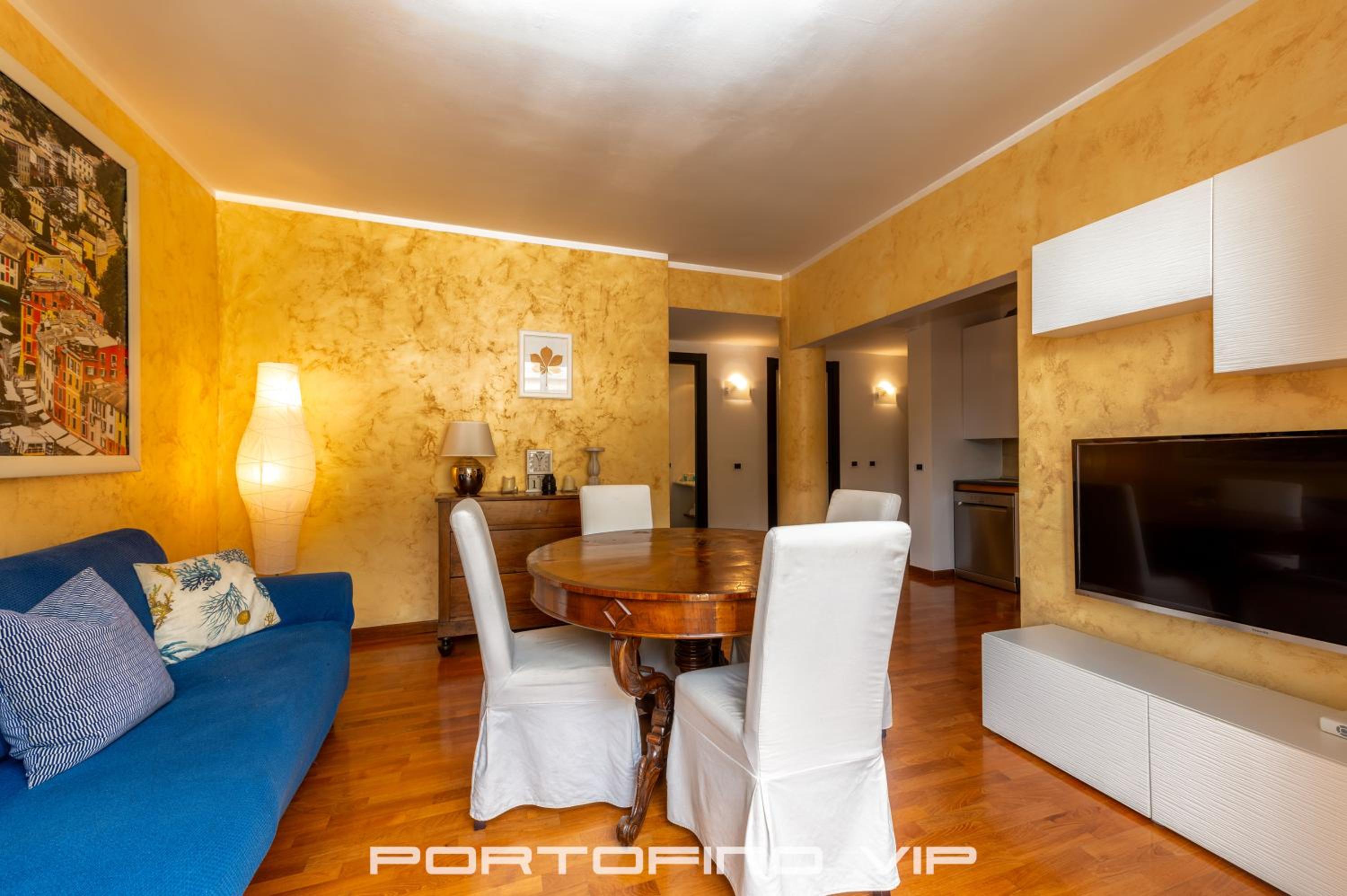 Two-Bedroom Apartment - Photo 11