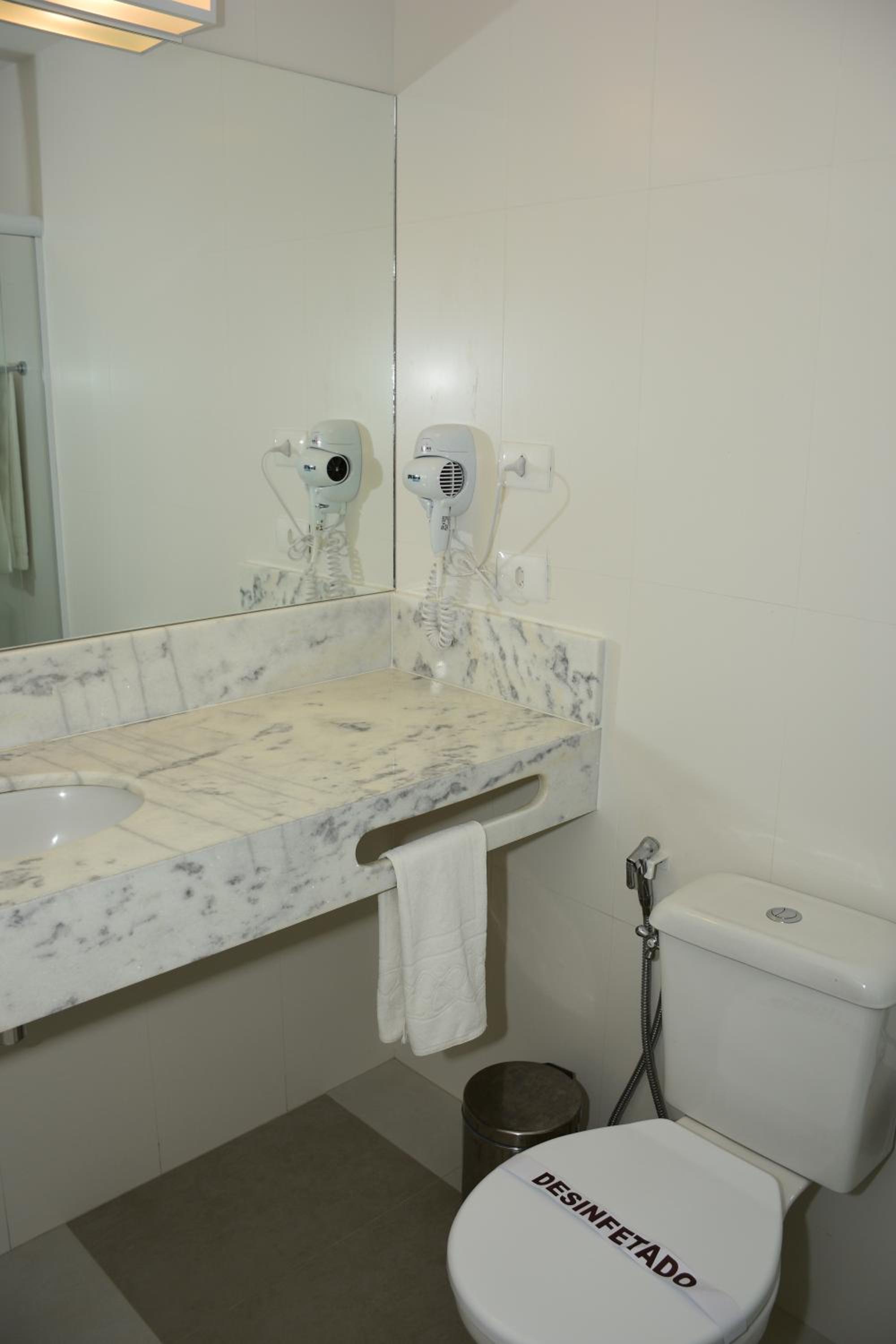 Double or Twin Room photo 2