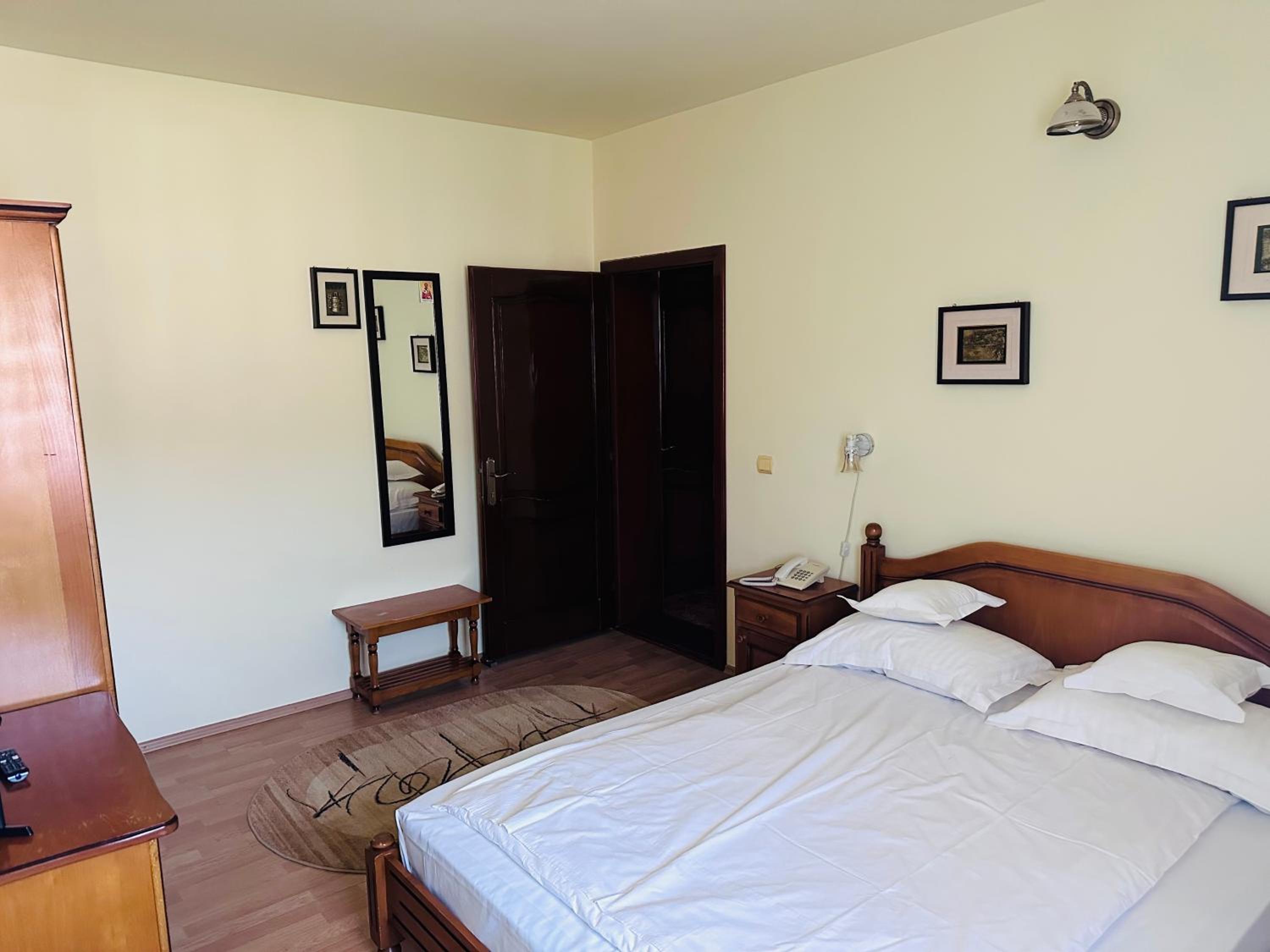 Double Room photo 2