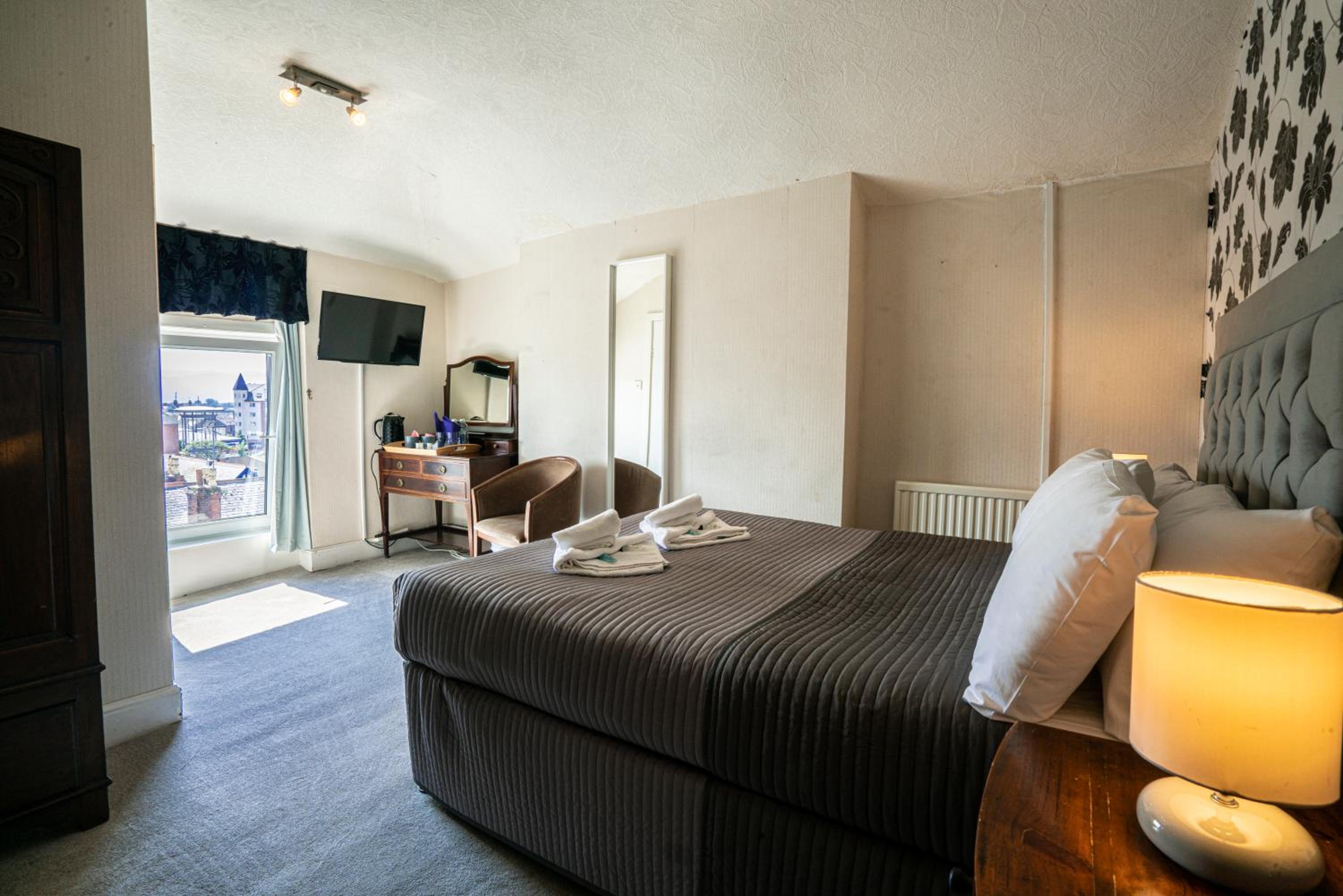 Standard Double Room photo 2