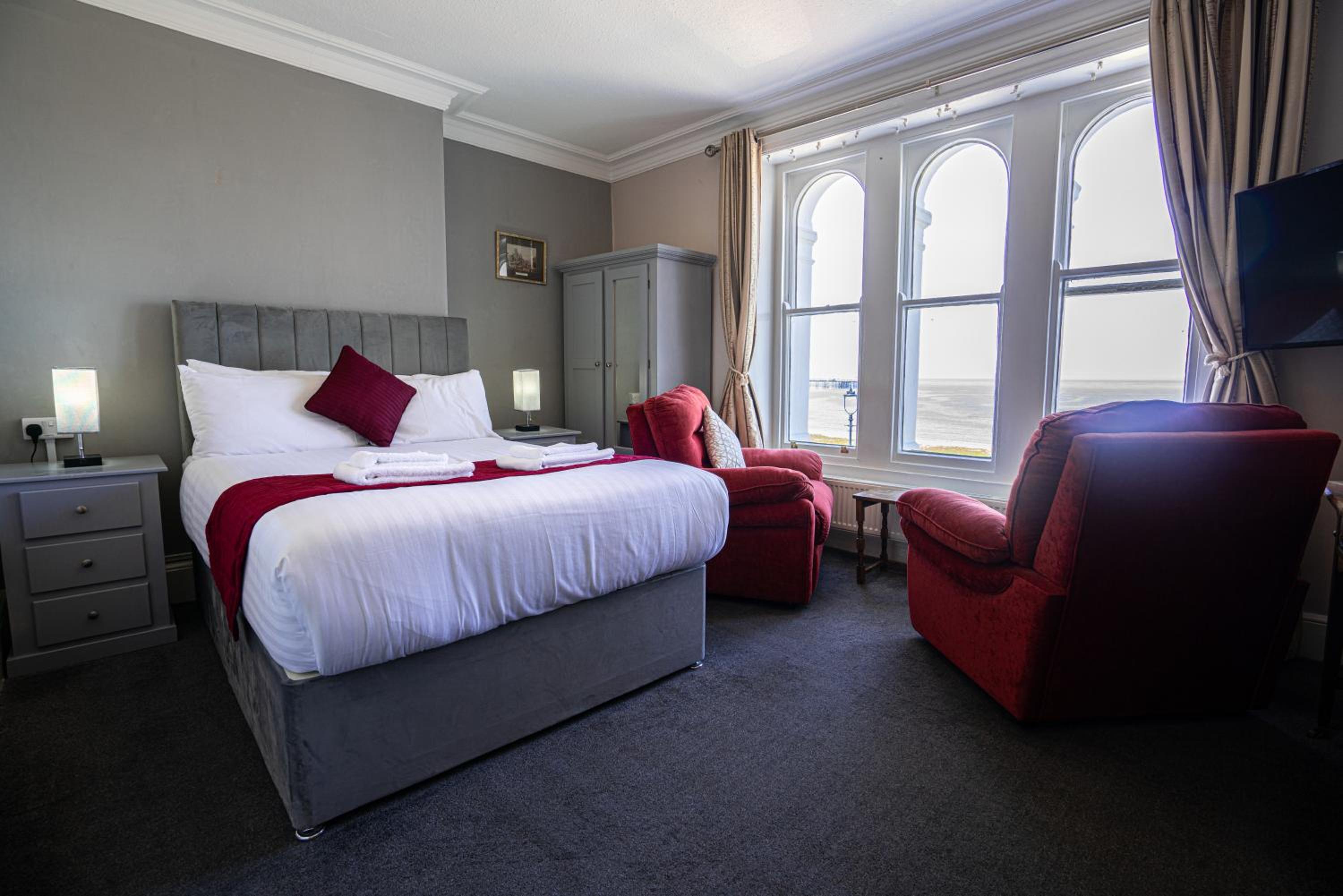 Deluxe Double Room with Sea View photo 2