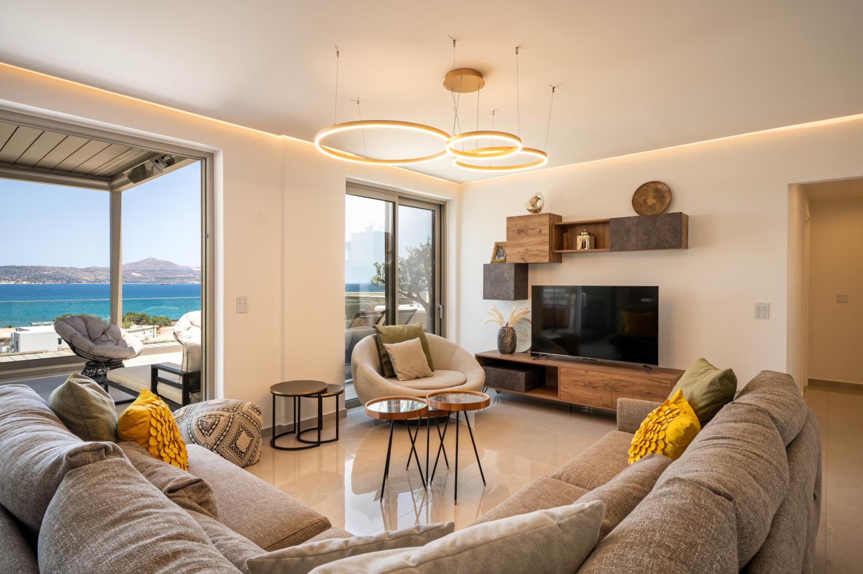 Deluxe Apartment ( Sarpidon )