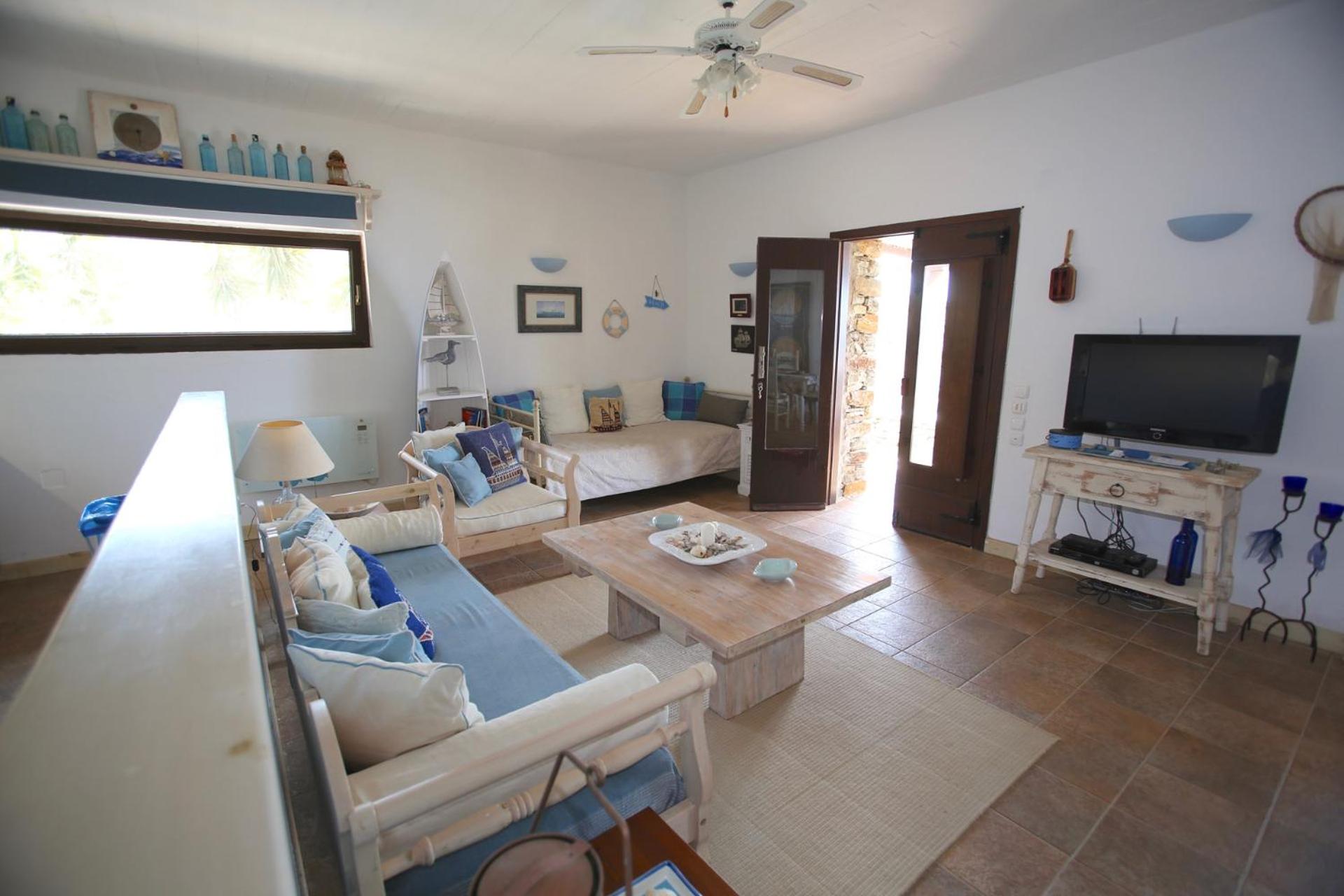 Family Two-Bedroom Apartment With View photo 1