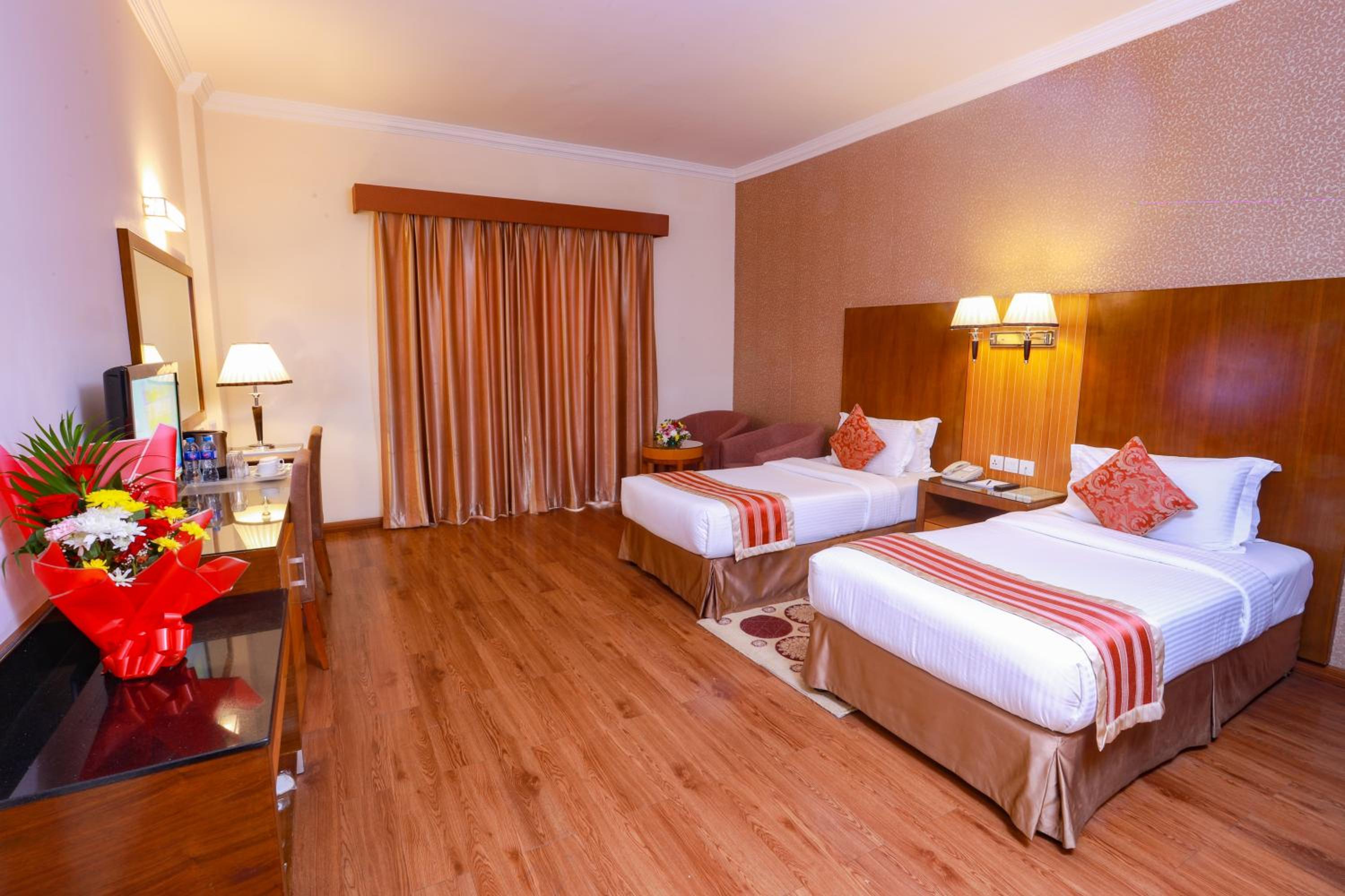 Standard Twin Room photo 2
