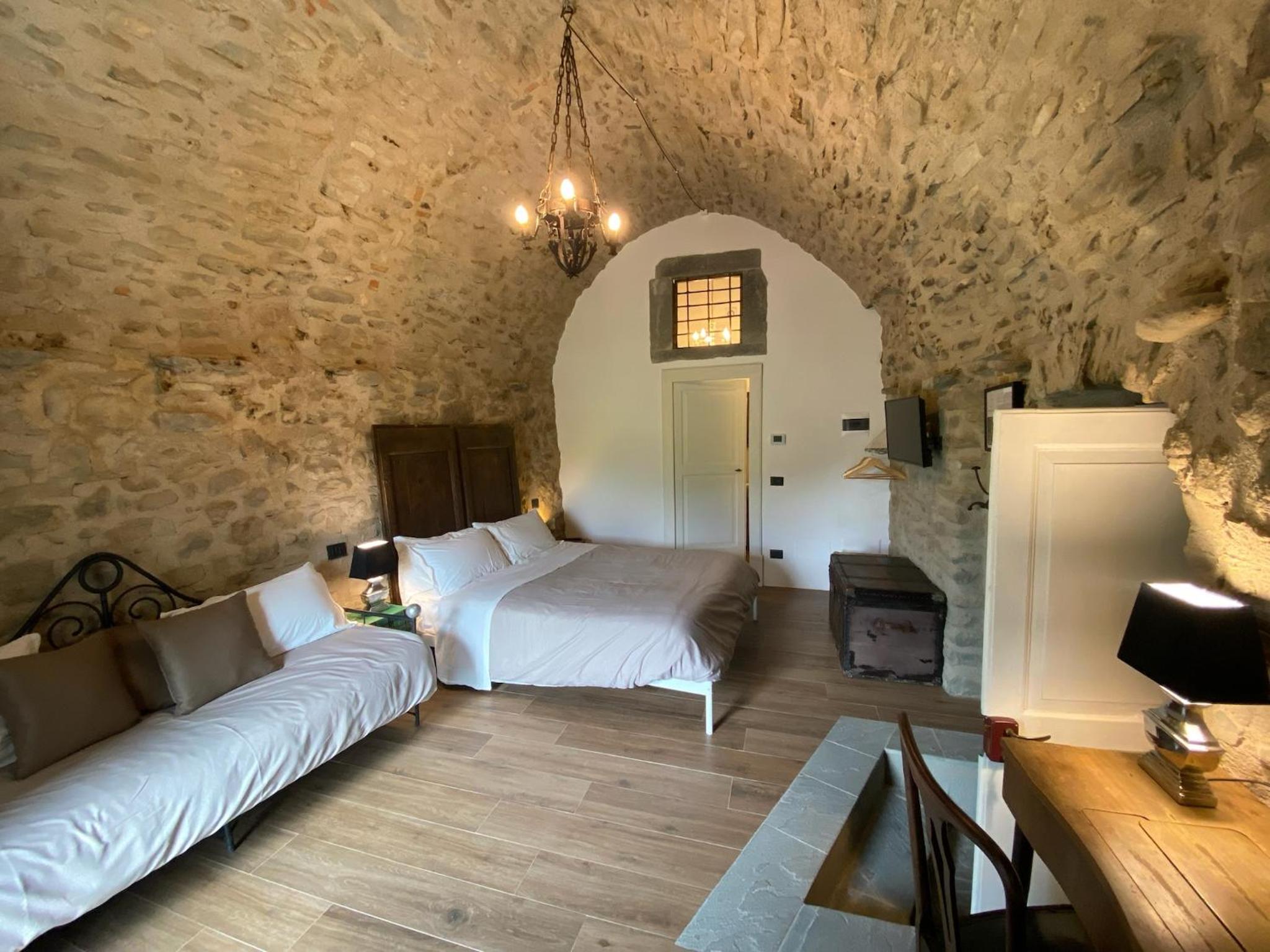 Triple Room with Terrace
