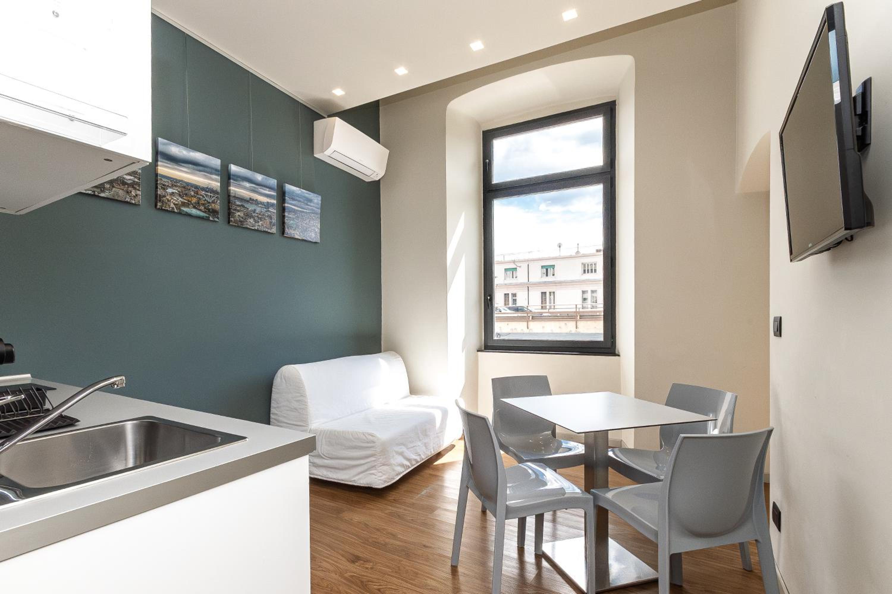 One-Bedroom Apartment