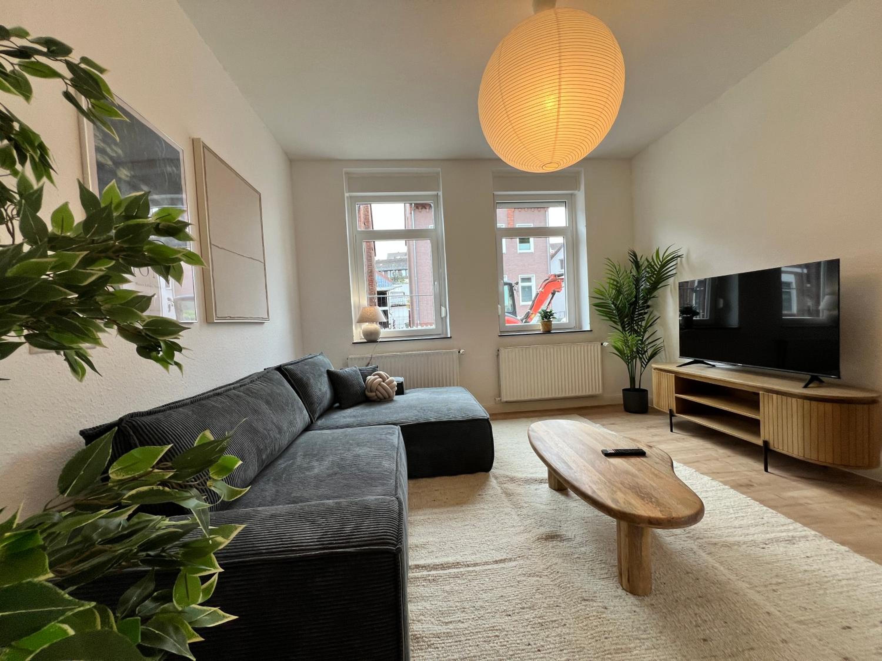 Two-Bedroom Deluxe Apartment photo 2