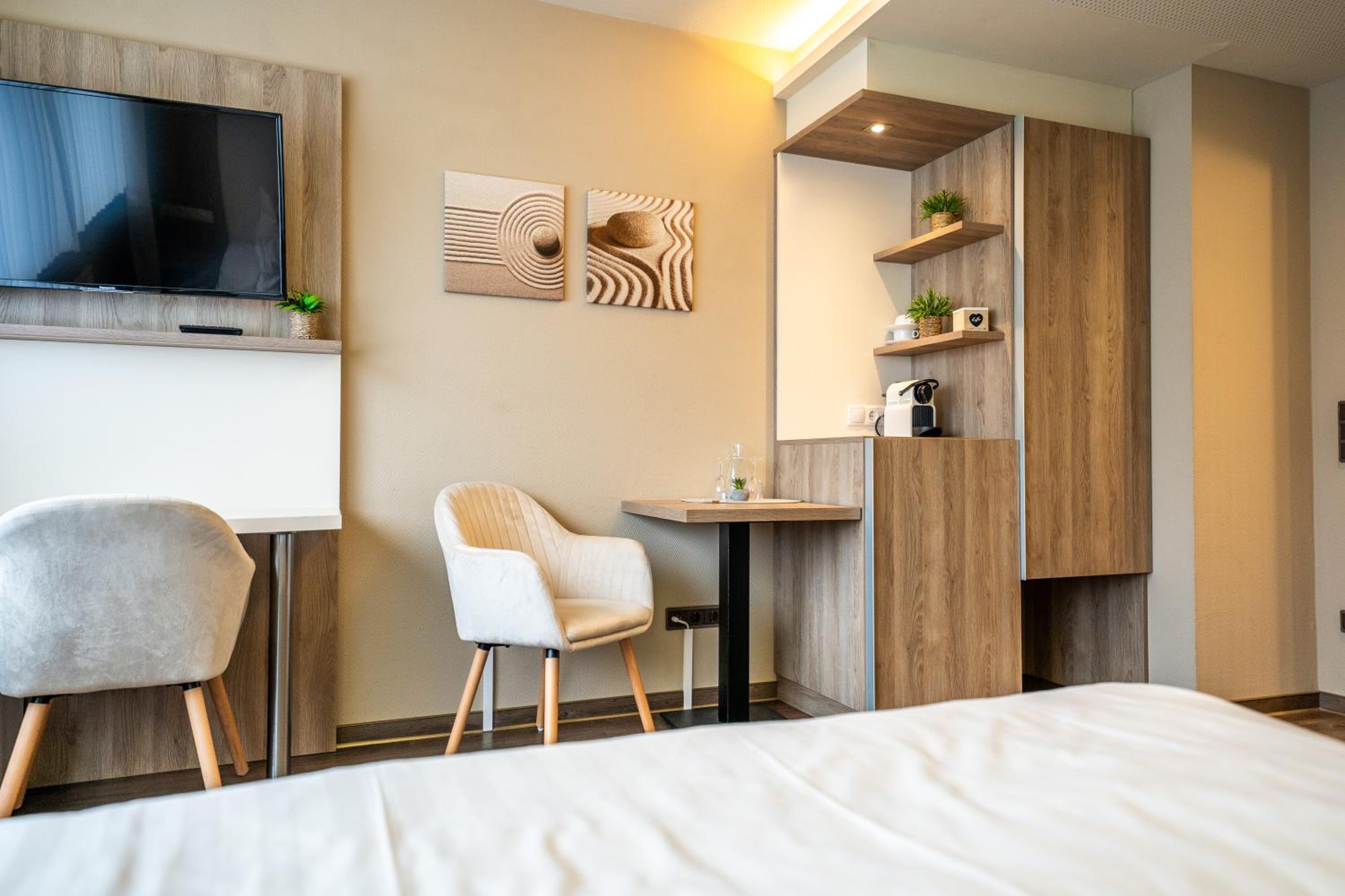 Single Room photo 3