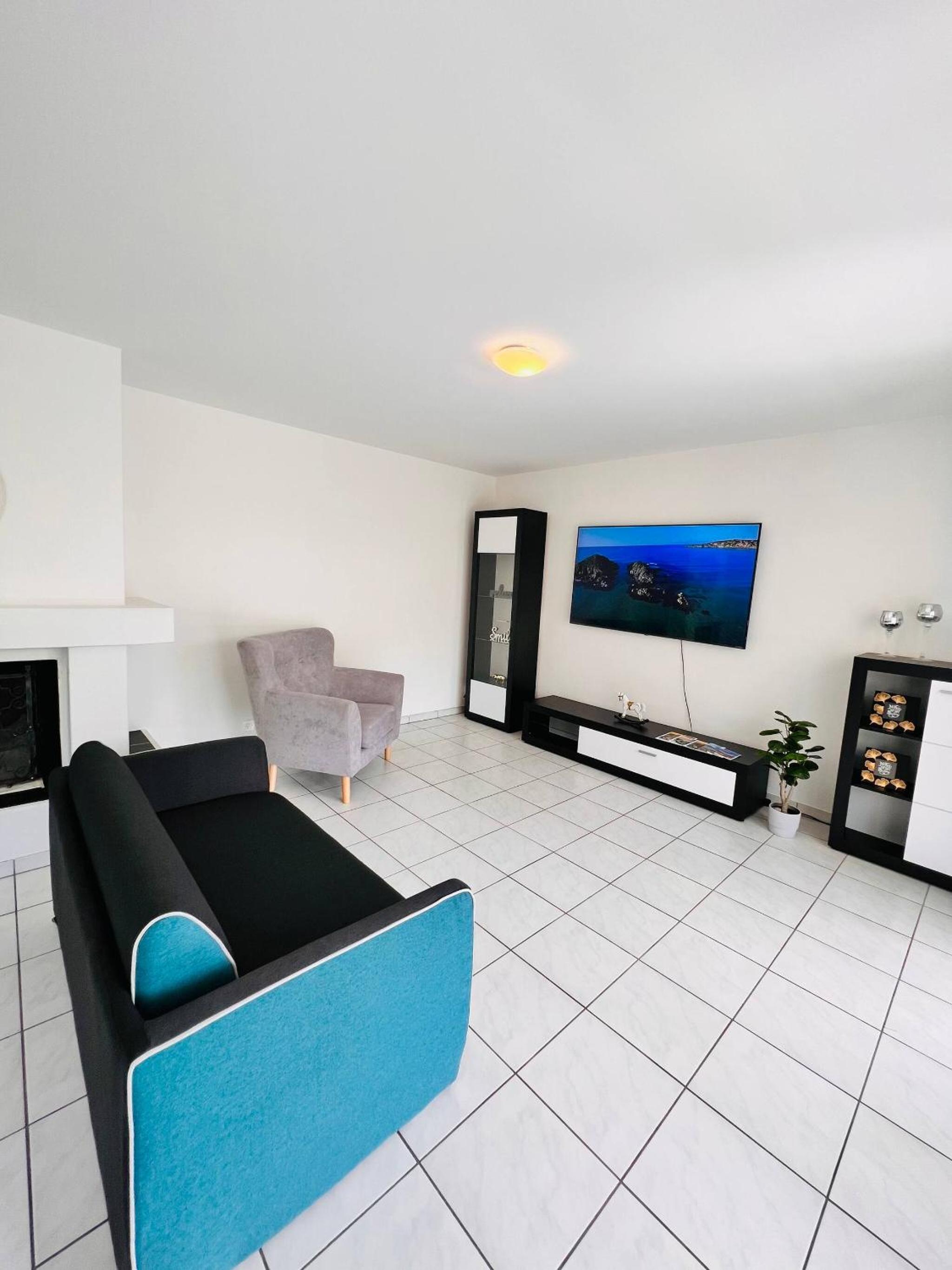 Apartment photo 1