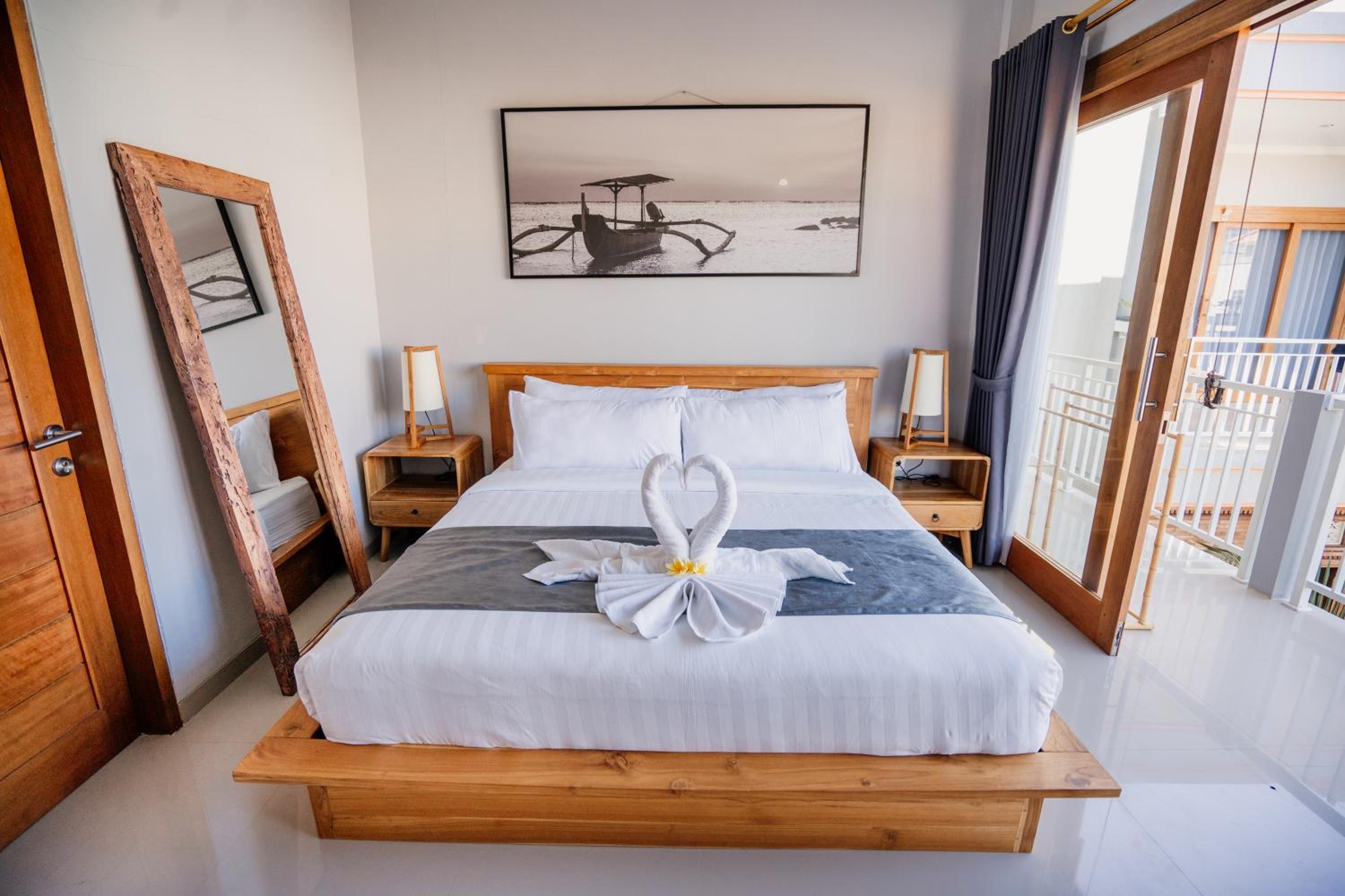 Deluxe Double Room - Photo 25