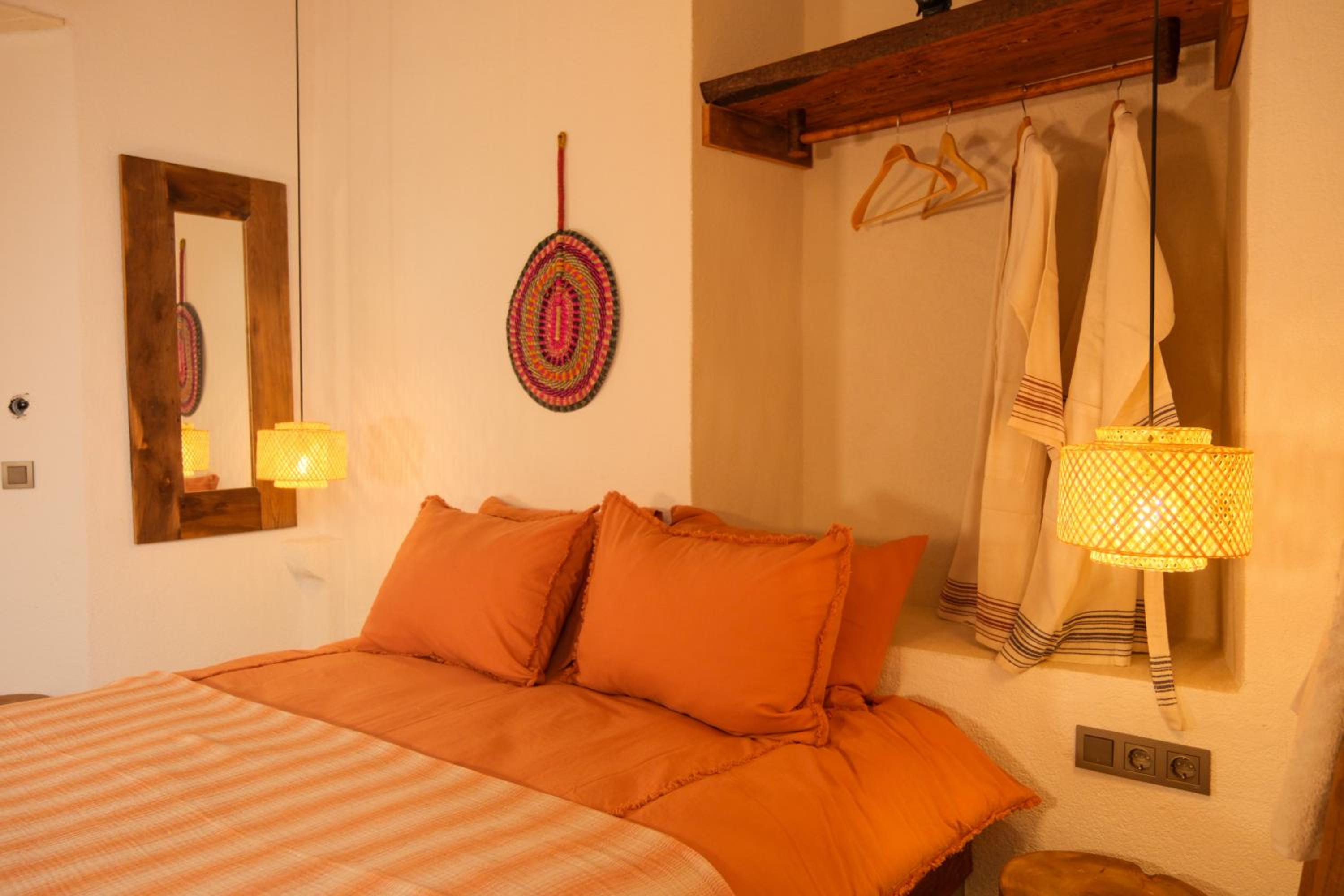 Budget Double Room photo 2