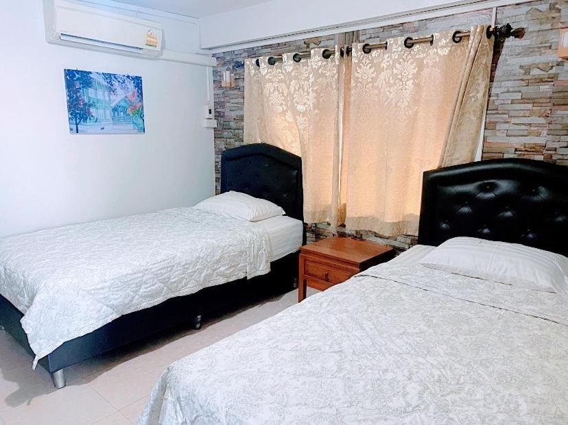 Twin Room - Photo 23