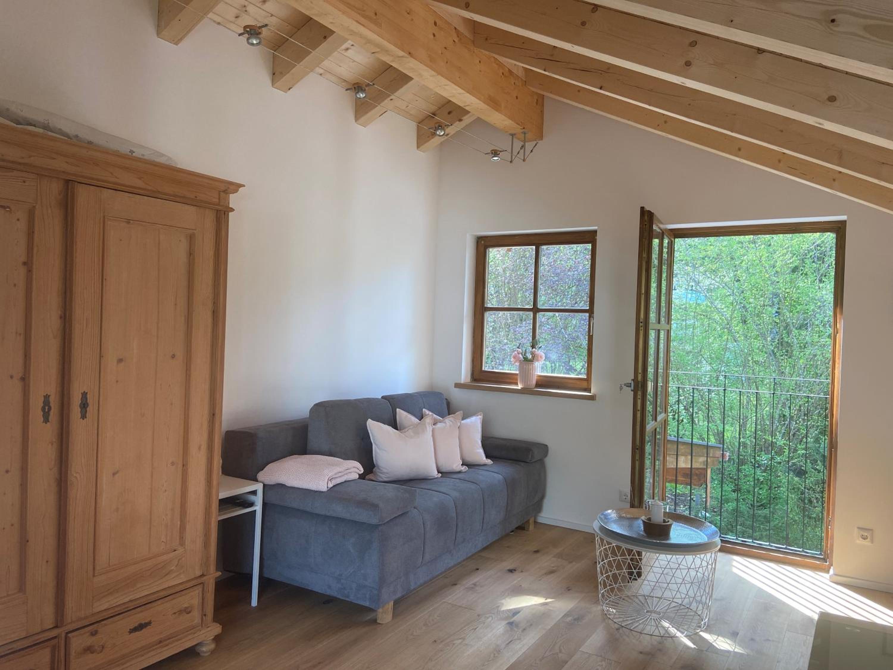 Apartment with Mountain View photo 1