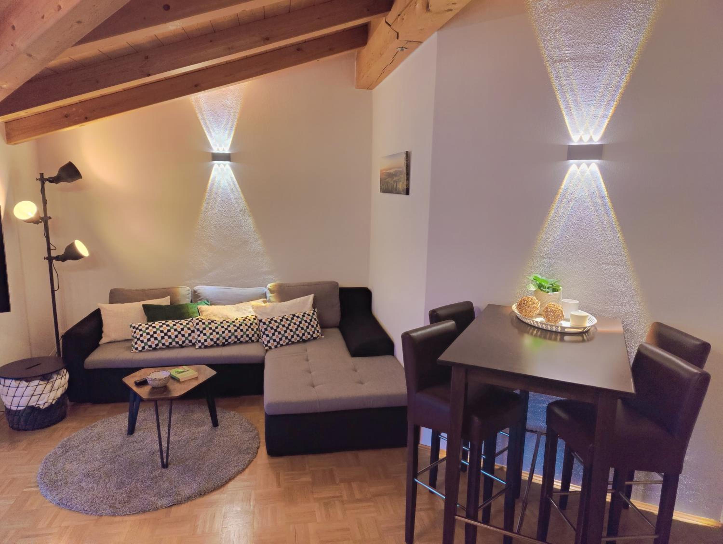 Apartment with Mountain View photo 1