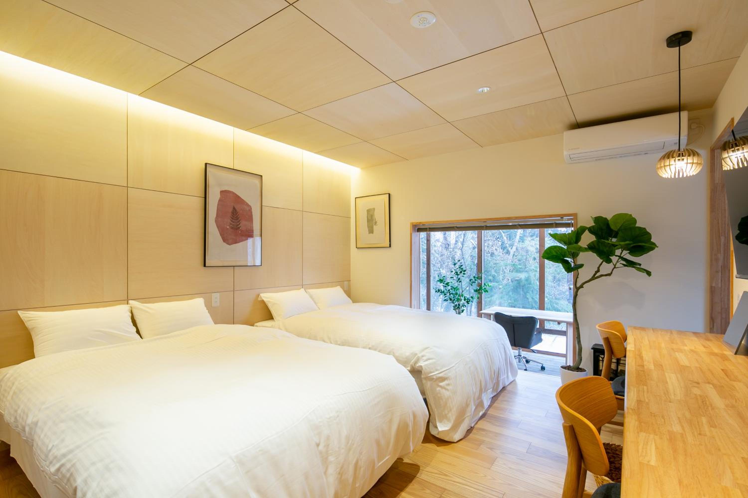 One-Bedroom House photo 1