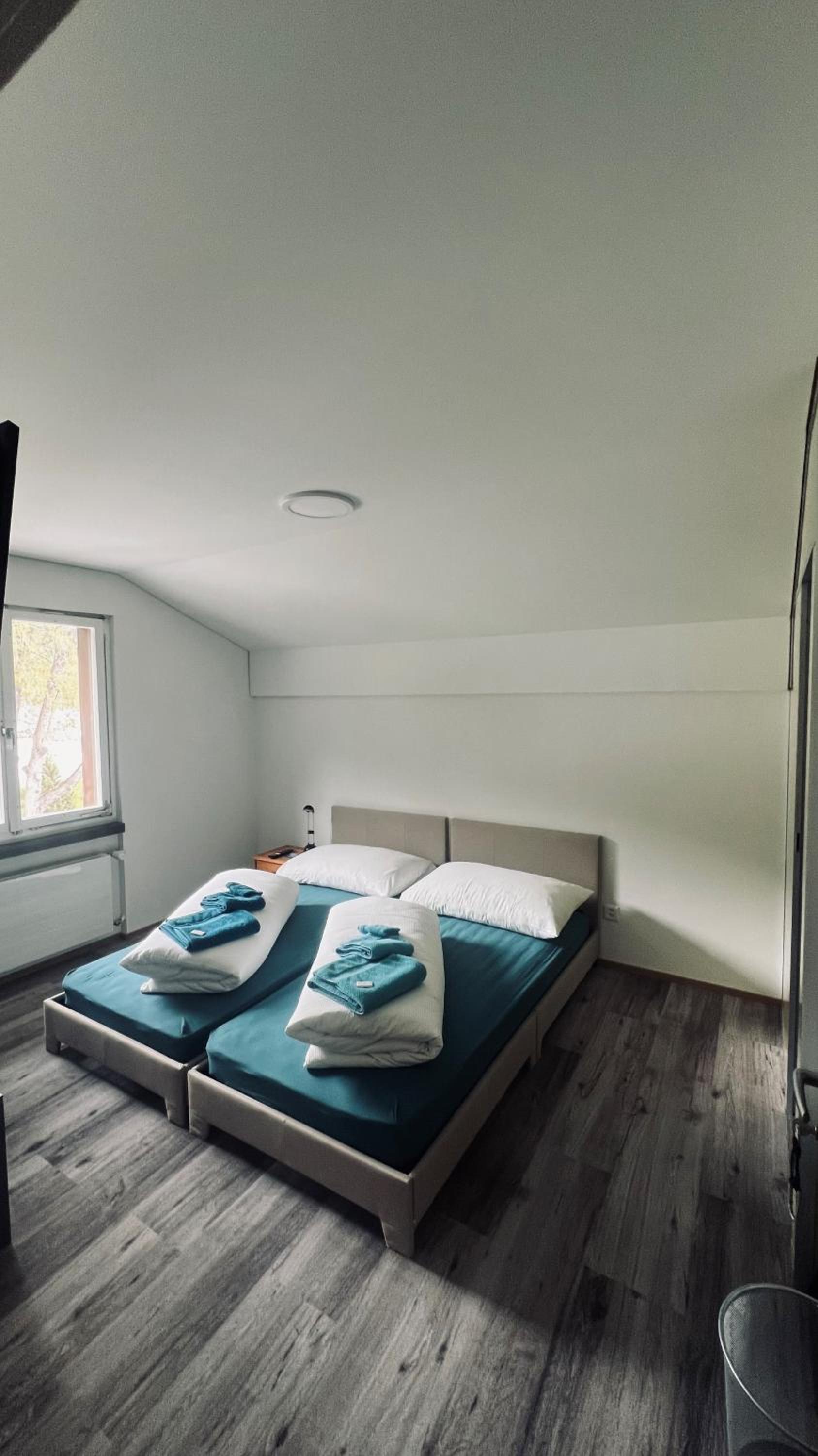Double Room with Private Bathroom photo 3