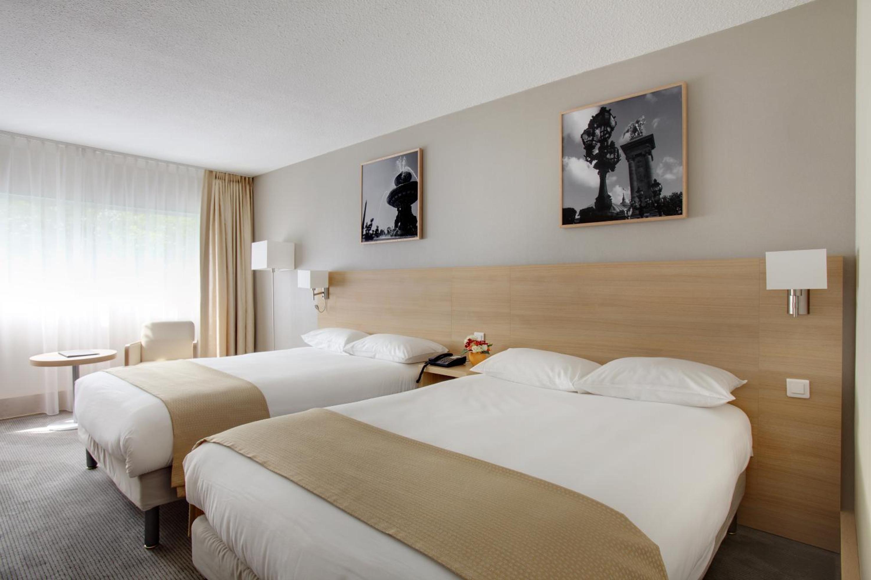 Family Double Room - Photo 7