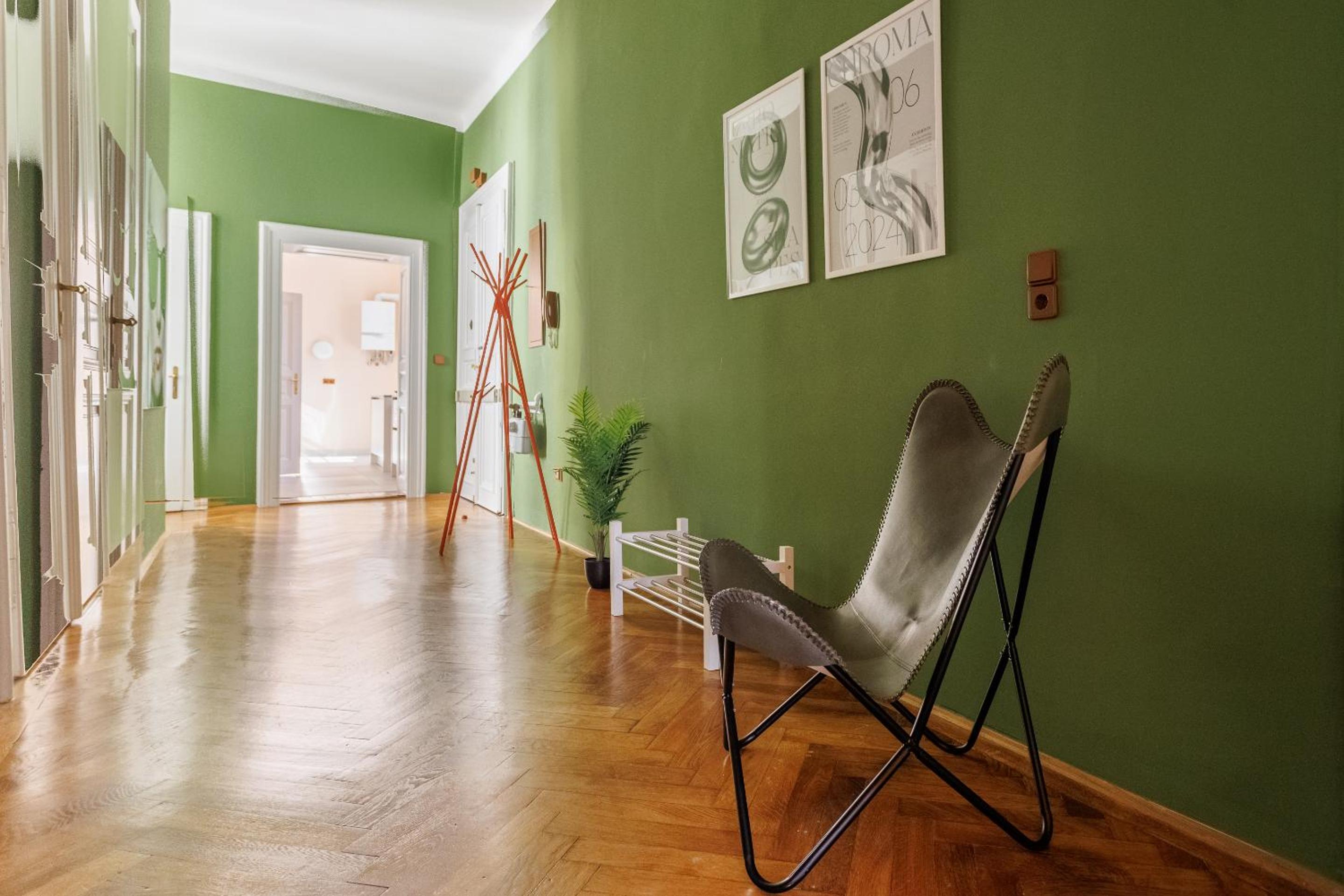 Deluxe Apartment