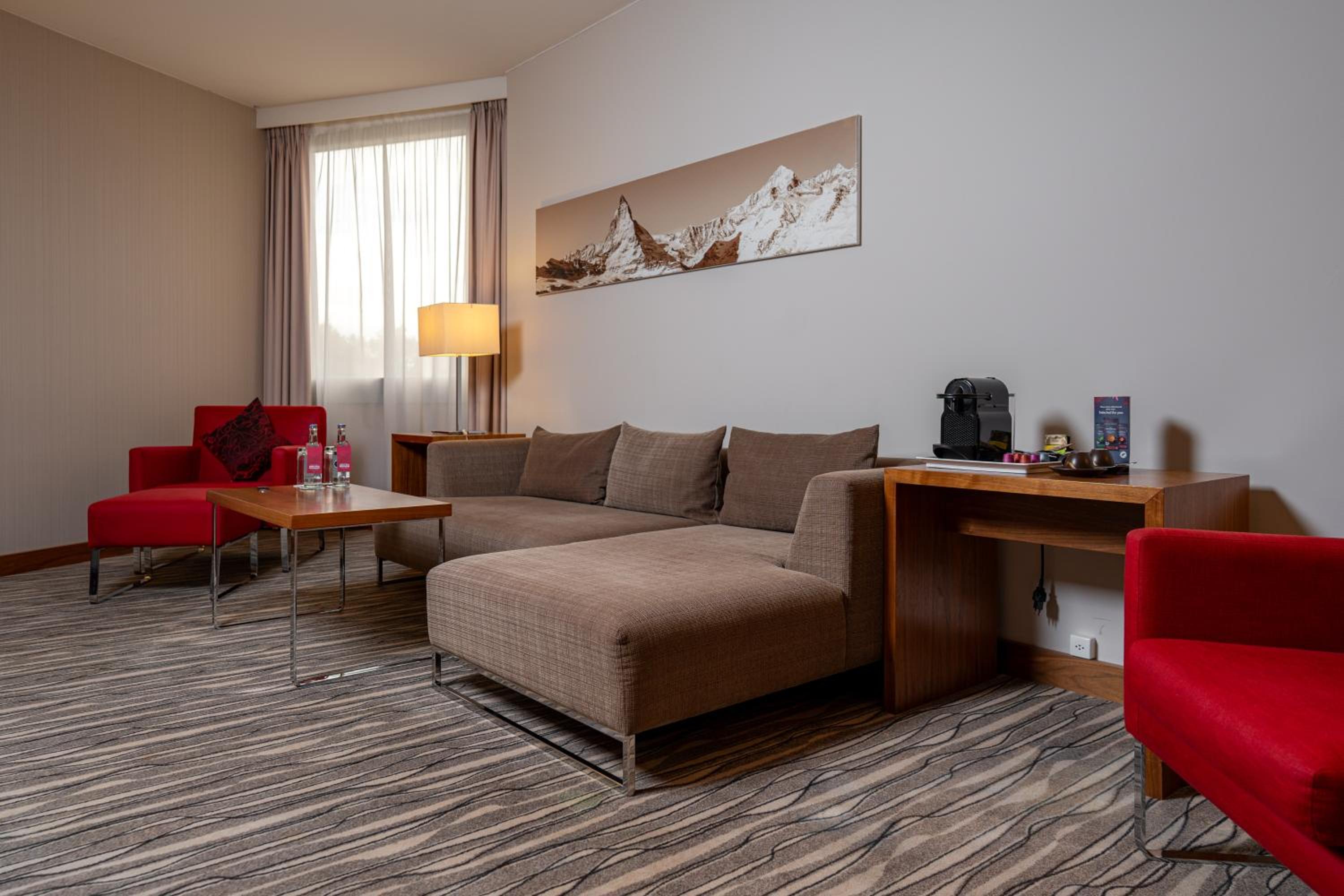 Junior King Suite
