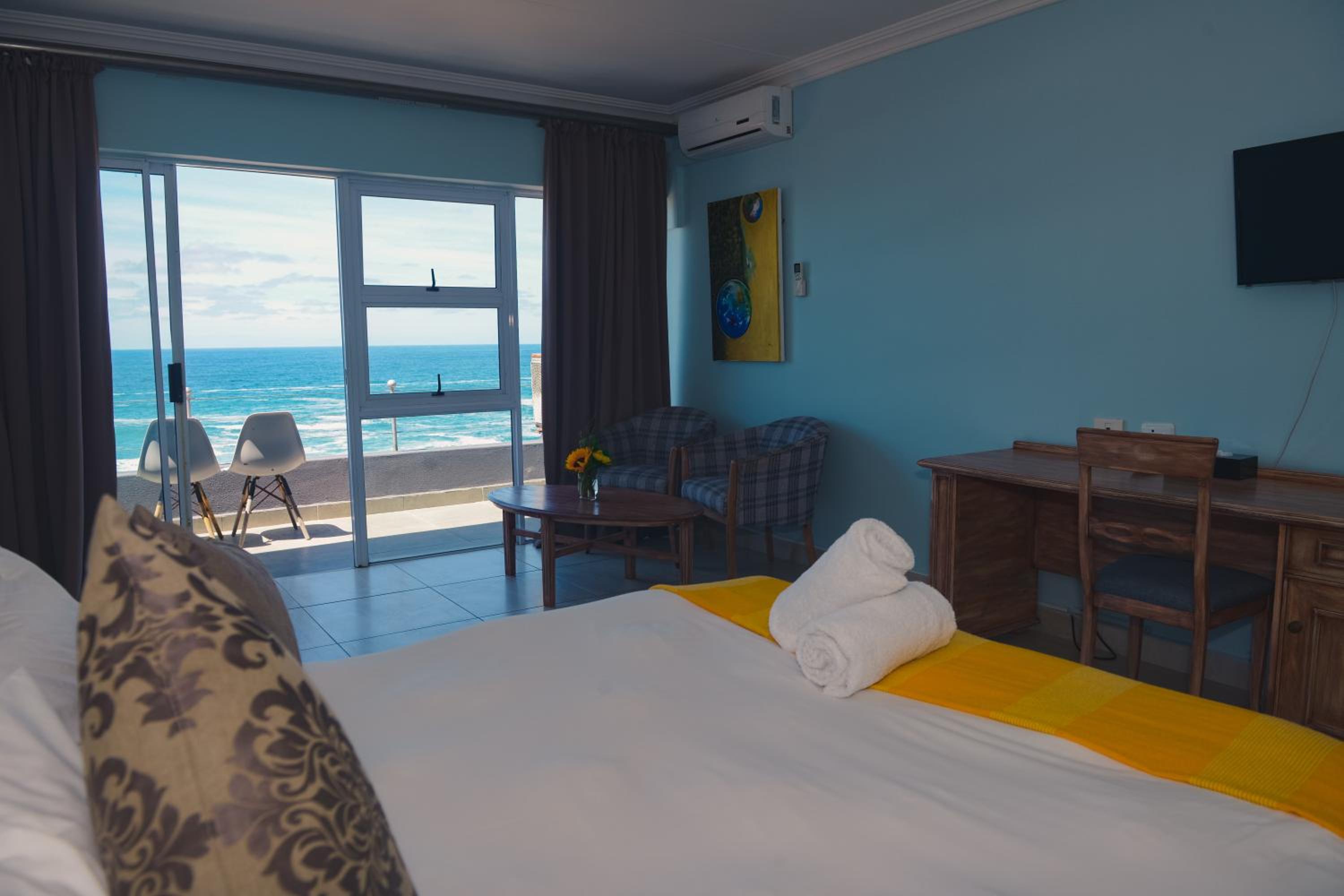 Ocean View Room  - Photo 8