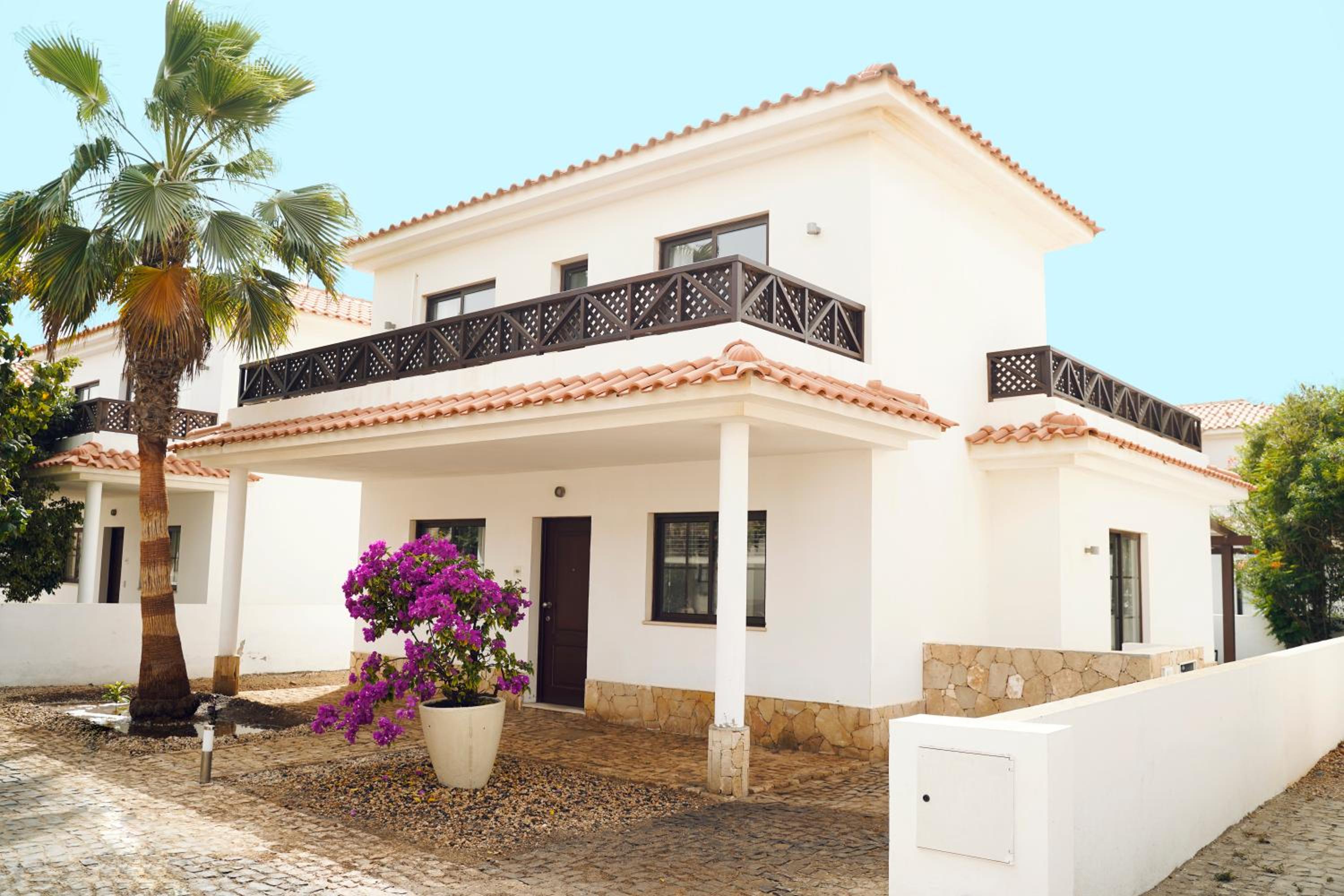 Three-Bedroom Villa photo 1
