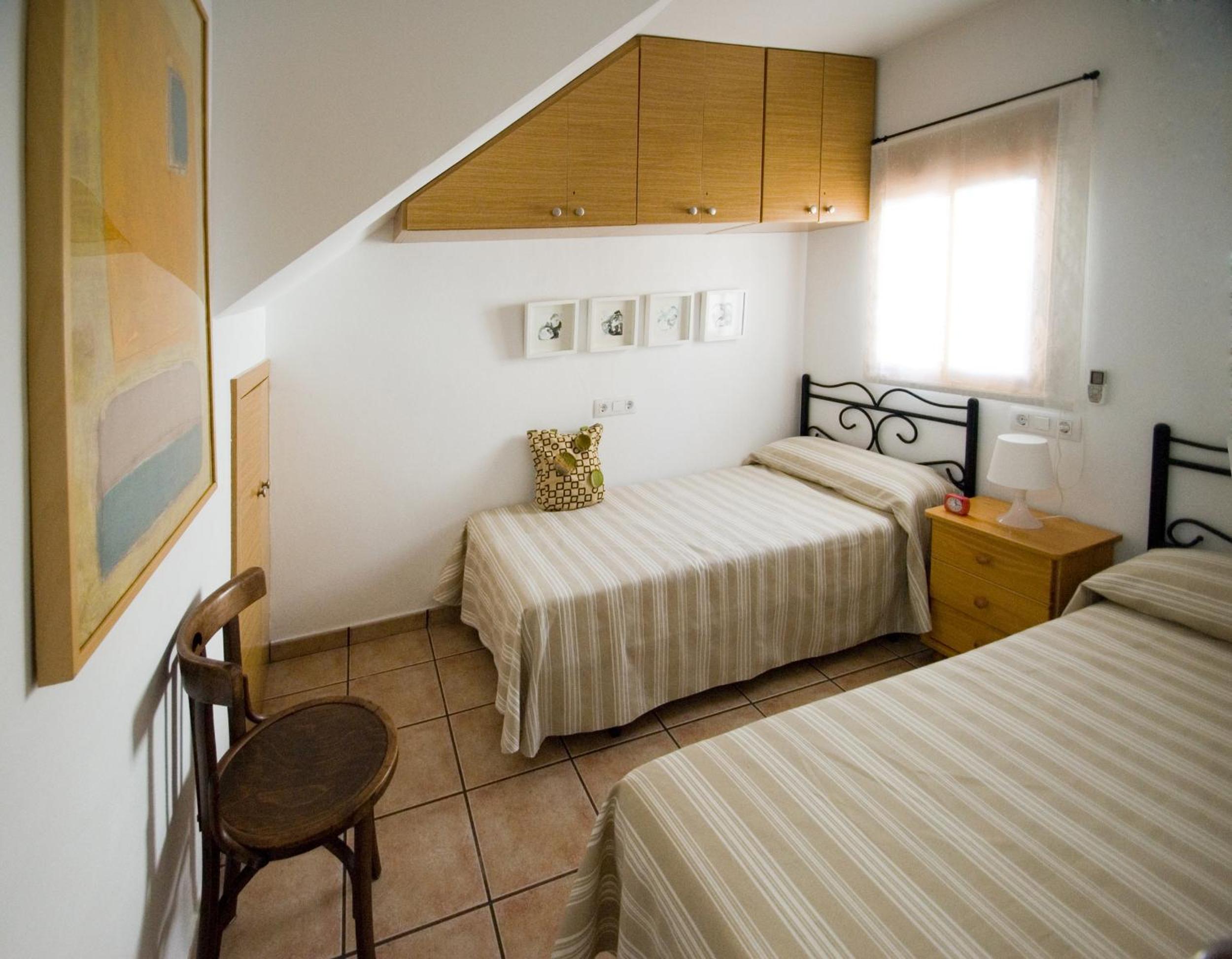 Two-Bedroom House photo 2