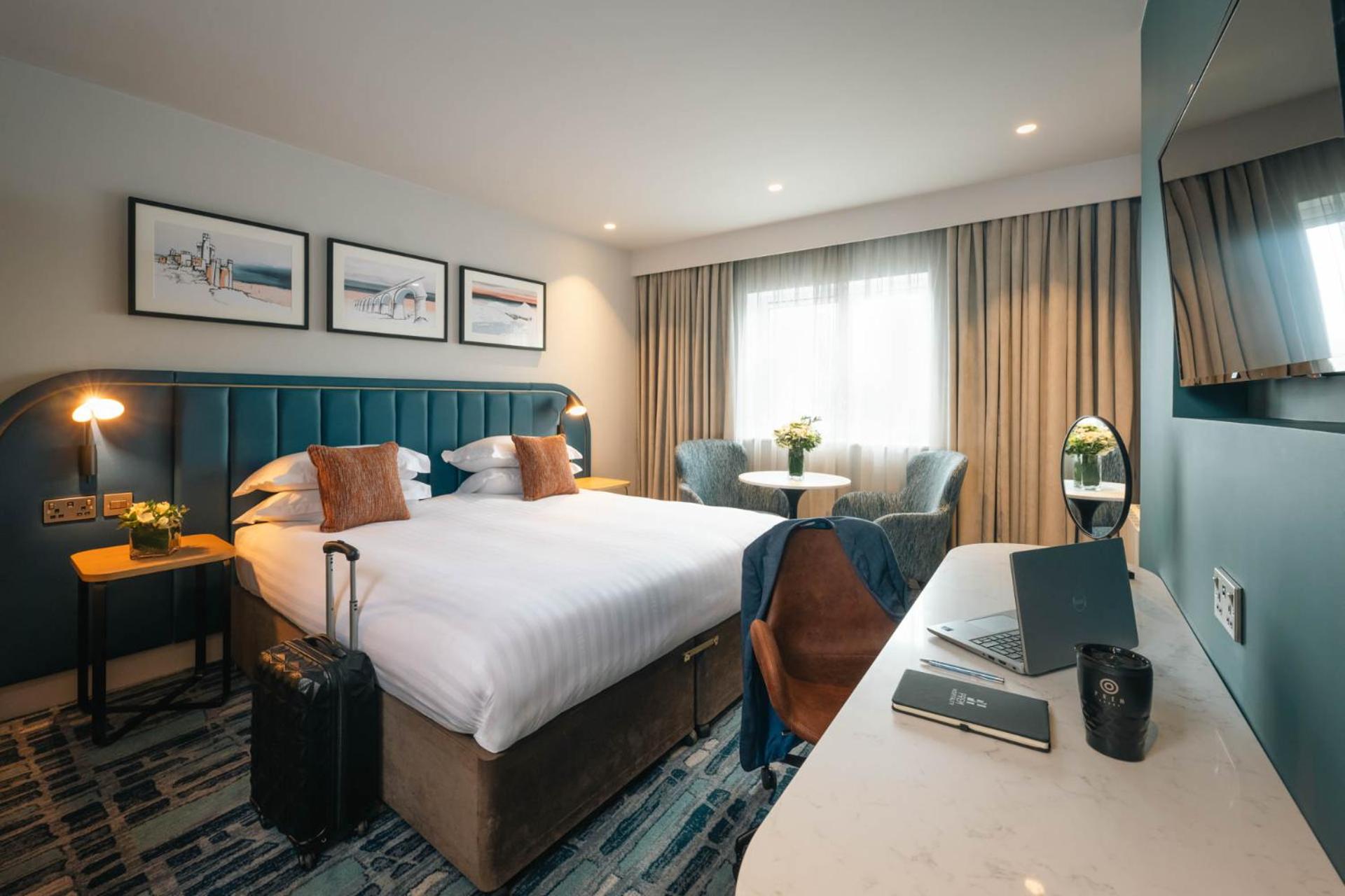 Superior King Room - Photo 2