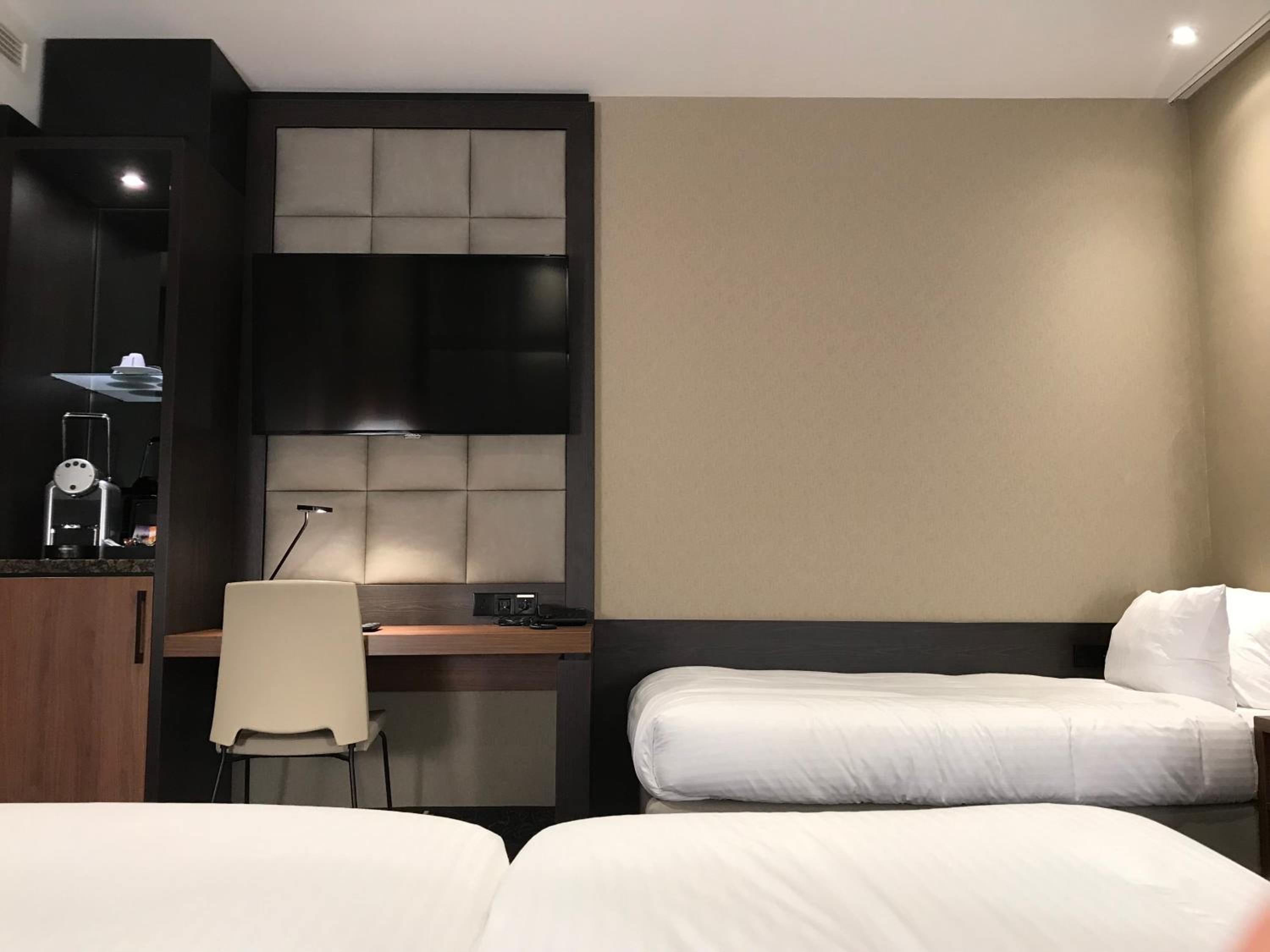 Triple Room photo 2
