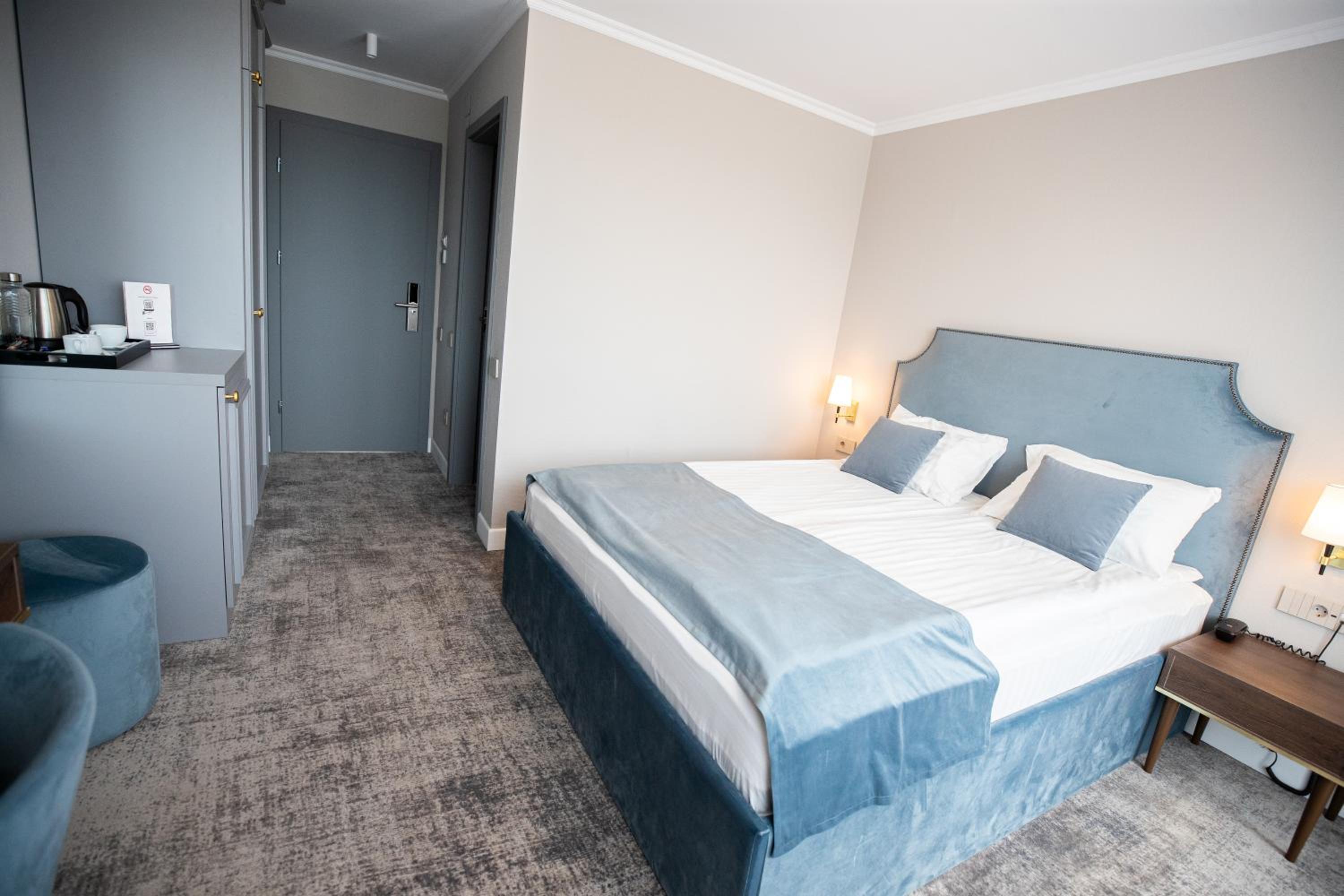 Standard Double Room photo 3
