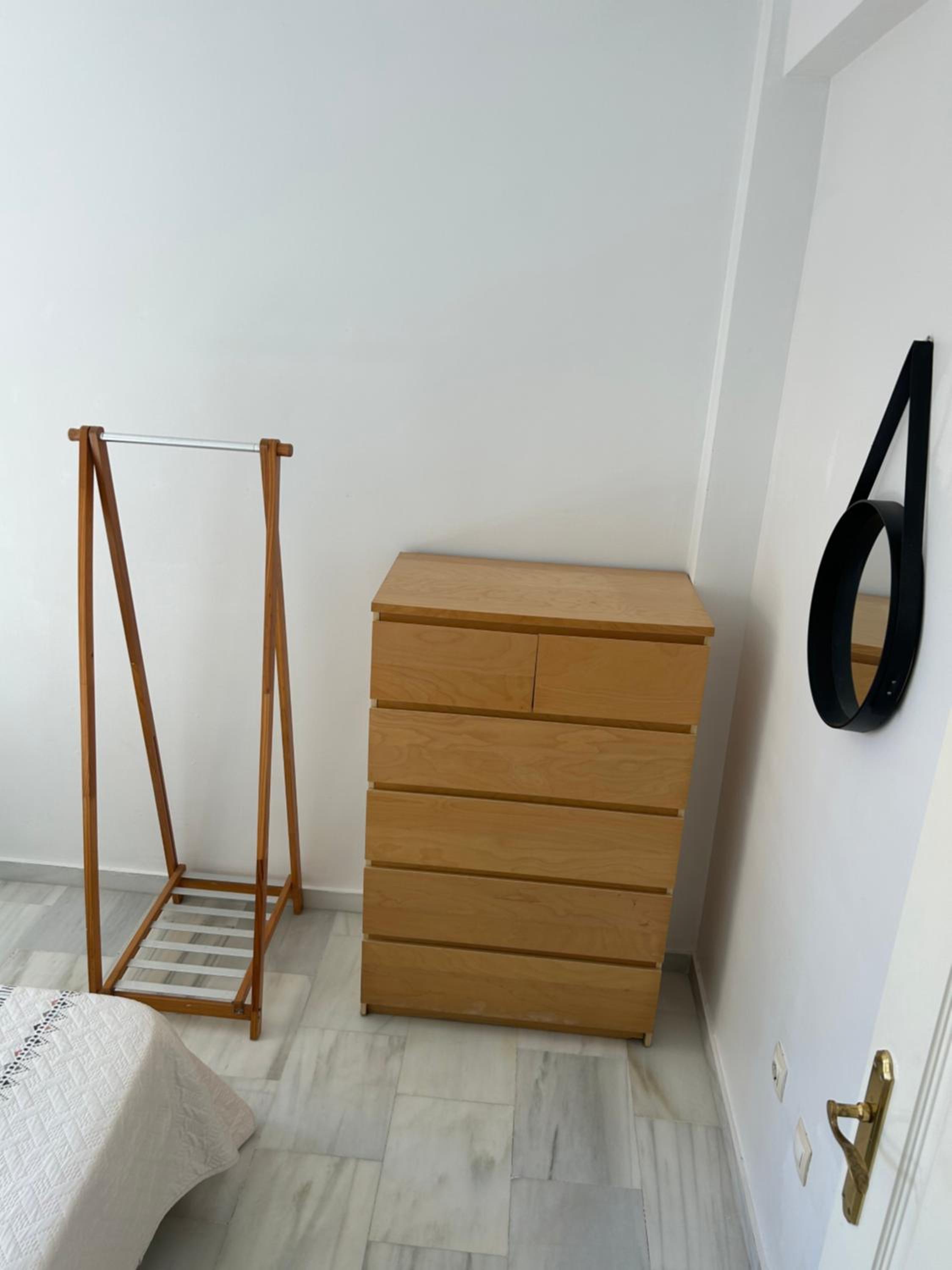 Apartamento de Dos Habitaciones con Terraza