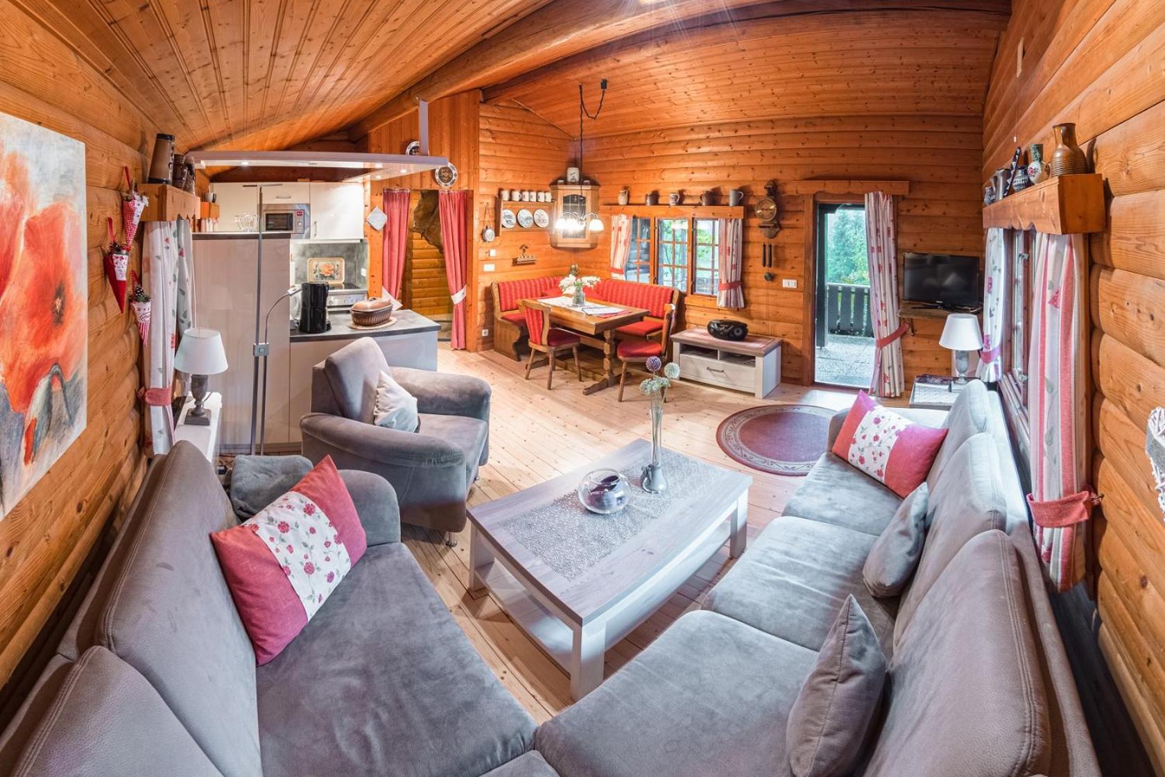 Two-Bedroom House photo 1