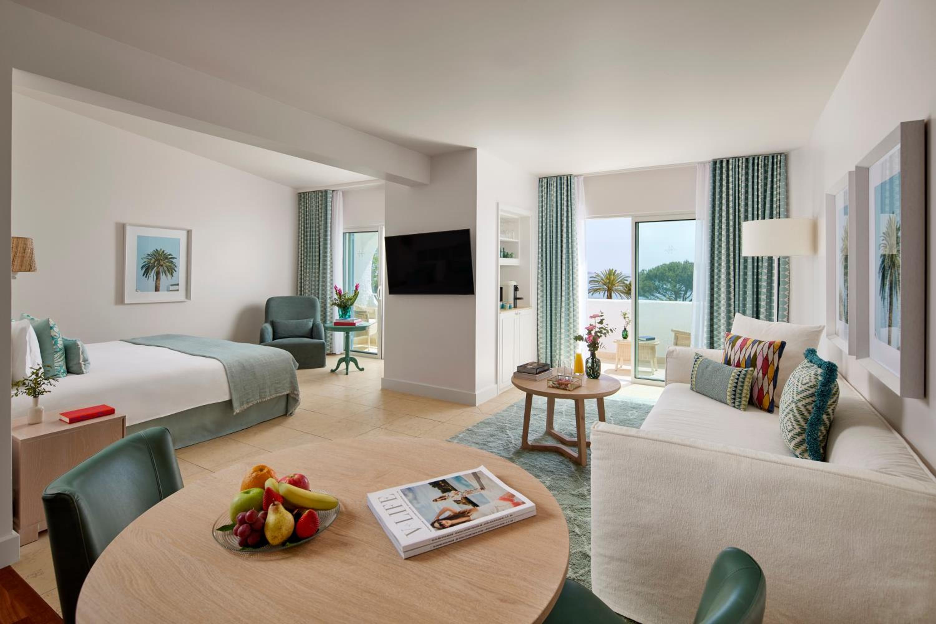 Premium Suite with Terrace