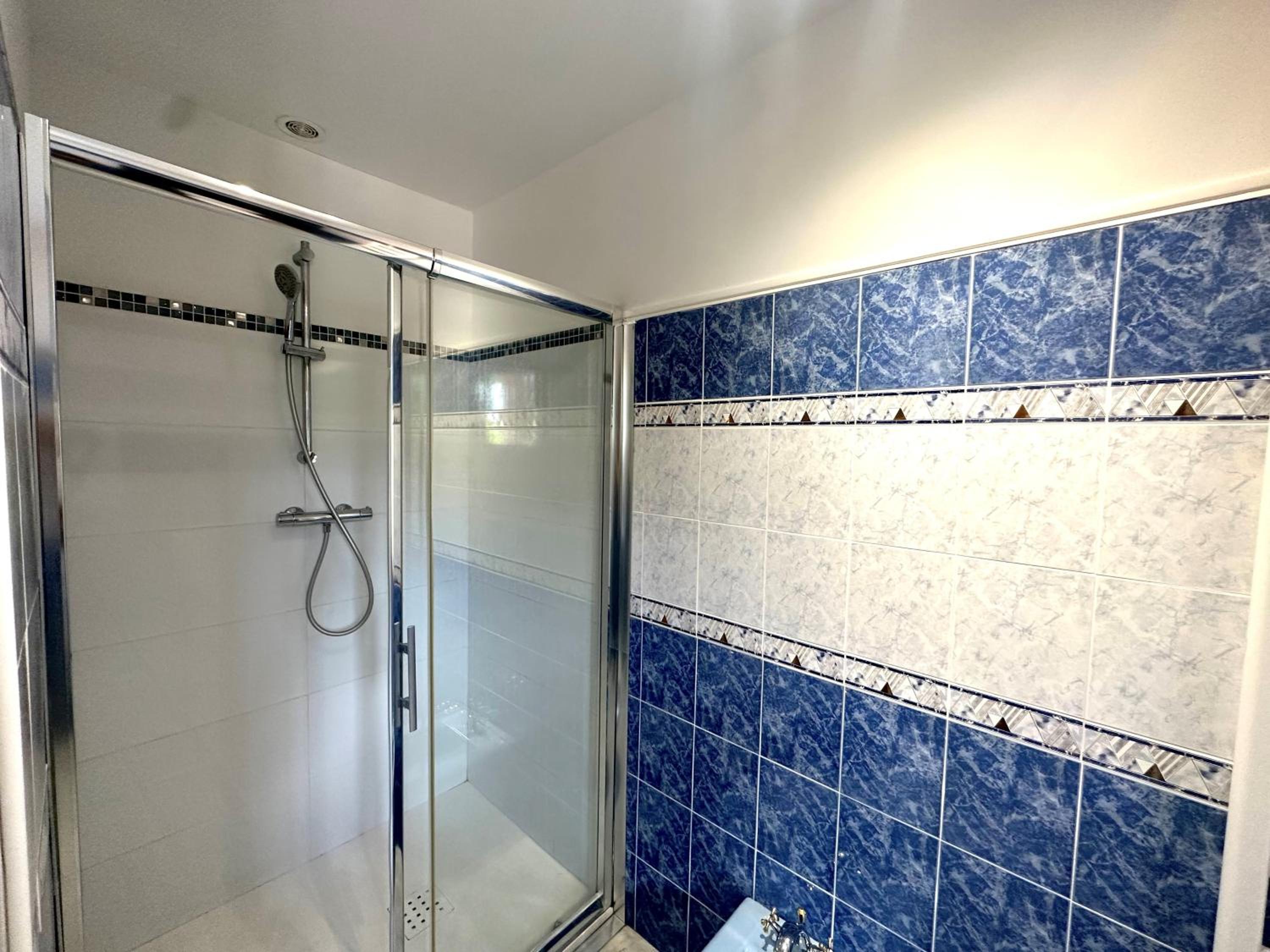 Prestige Apartment - Photo 5